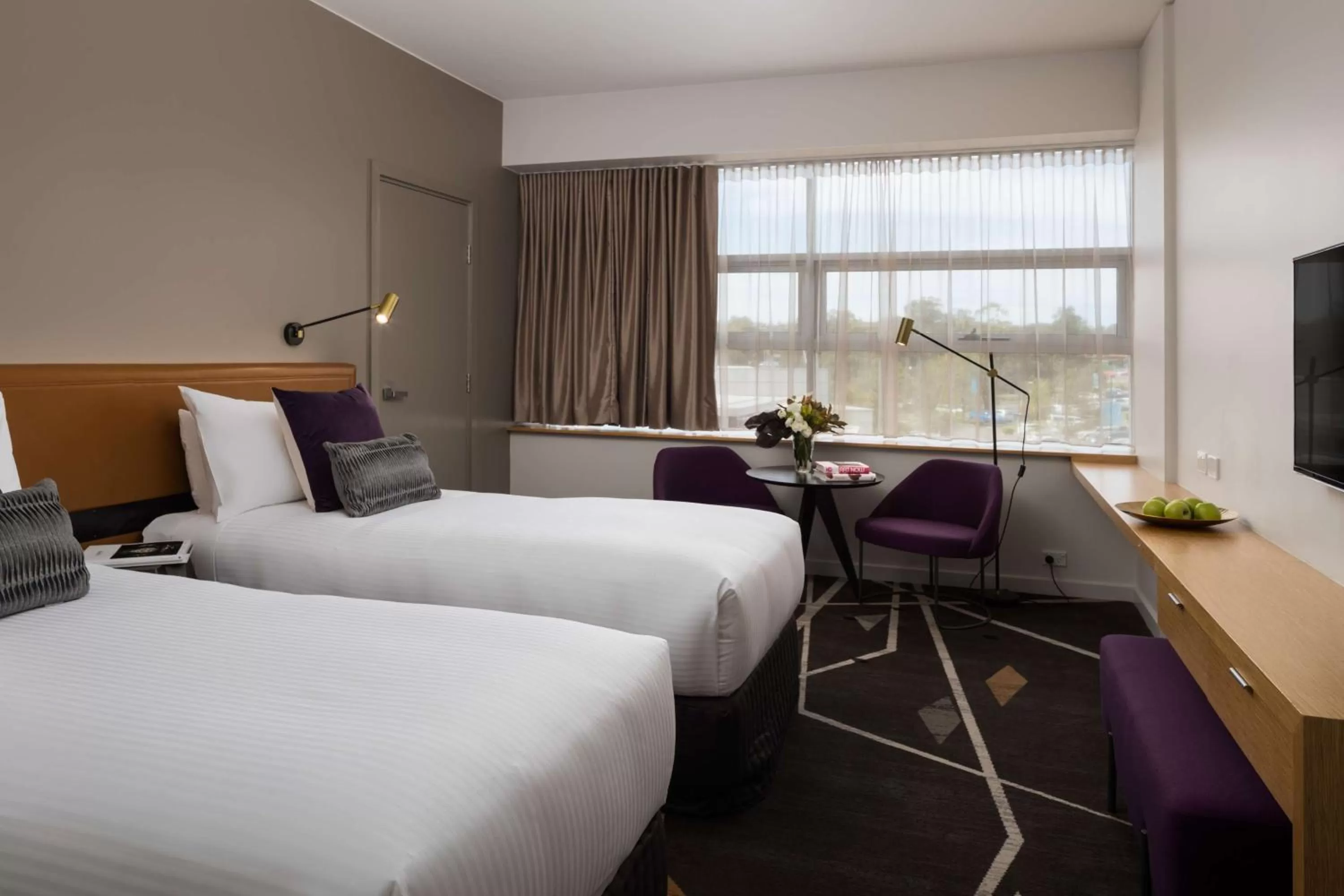 Photo of the whole room, Bed in Rydges Campbelltown