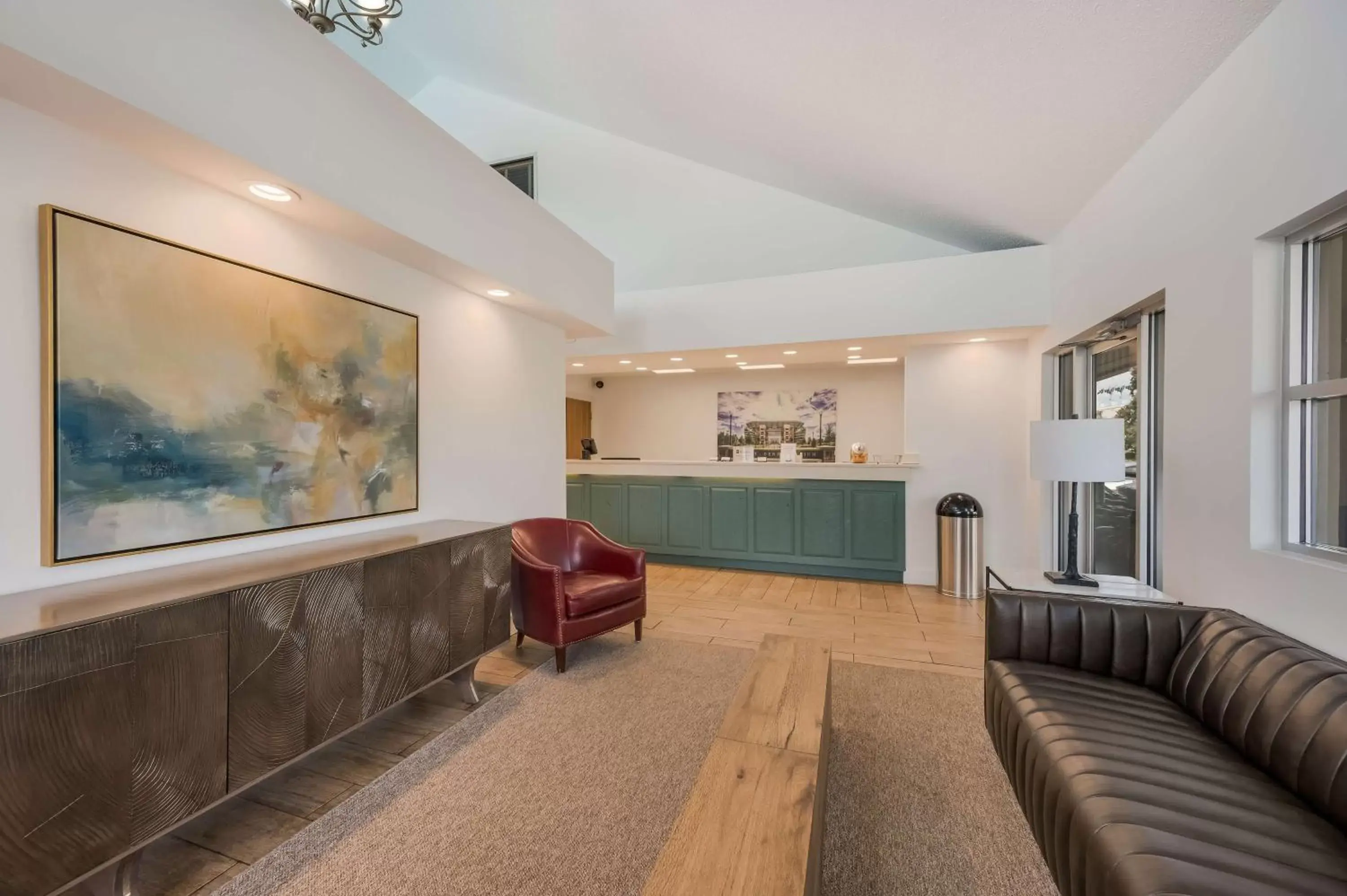 Lobby or reception in Best Western University Inn Lobby or reception in Best Western University Inn