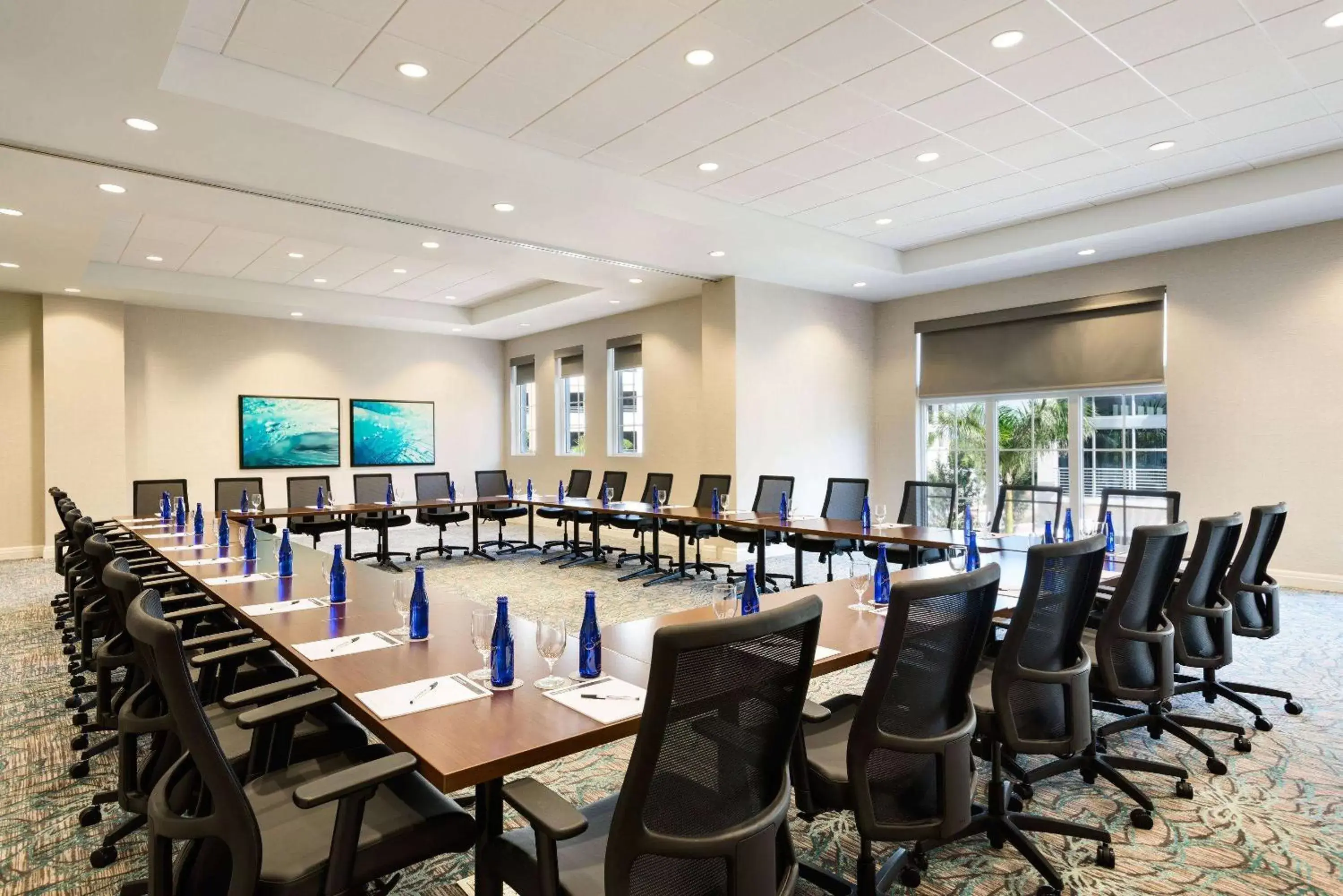 Meeting/conference room in Wyndham Grand Jupiter at Harbourside Place