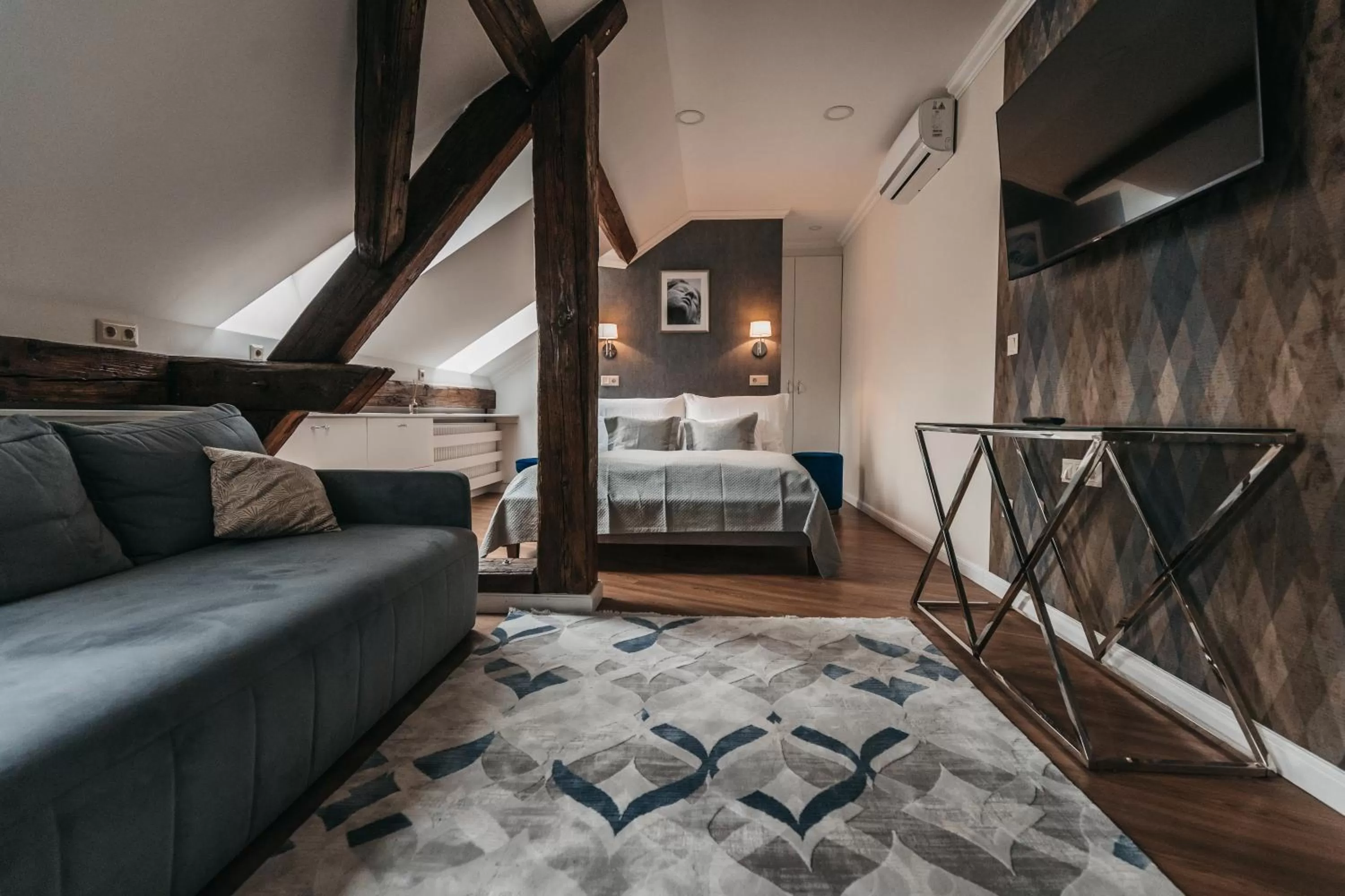 Bed in Room42 - Suites & Apartments