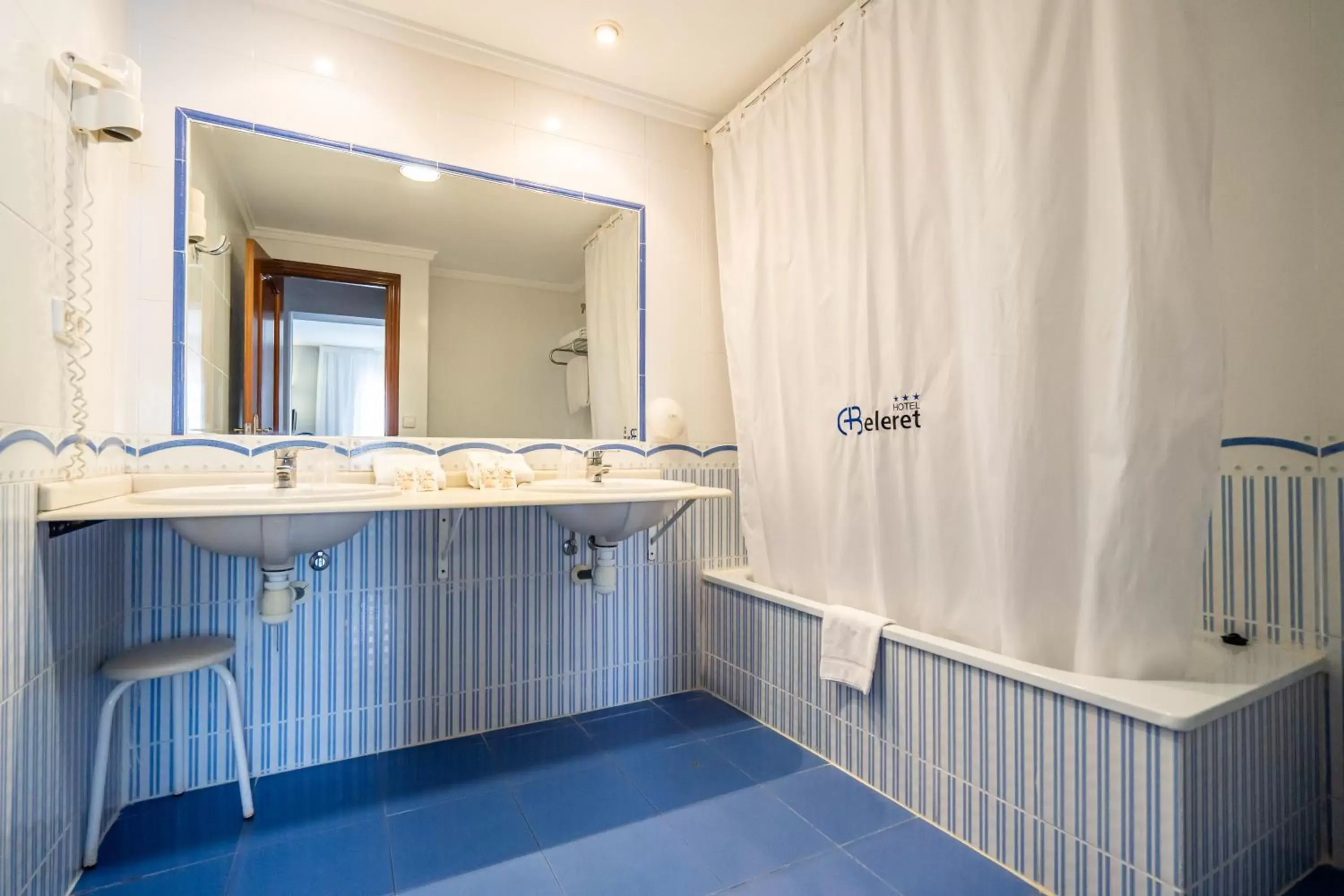 Bathroom in Hotel Beleret