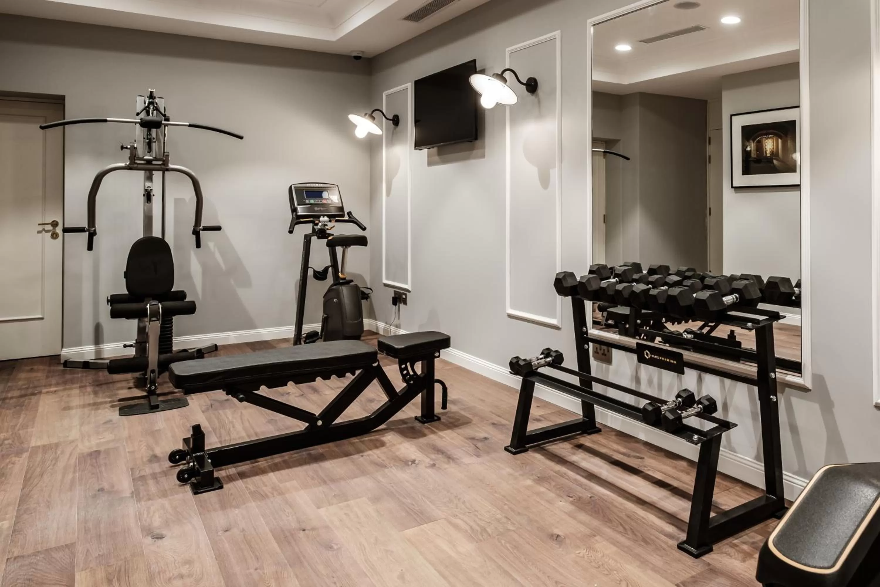 Fitness centre/facilities in The Gomerino Hotel