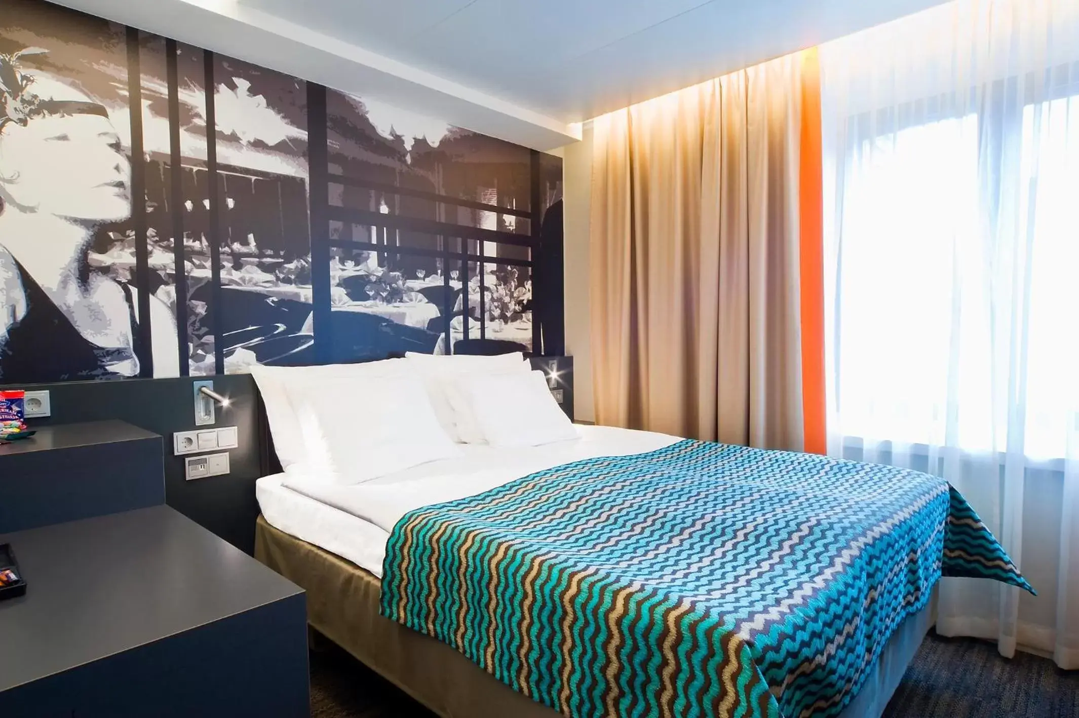 Bedroom, Bed in Solo Sokos Hotel Lahden Seurahuone