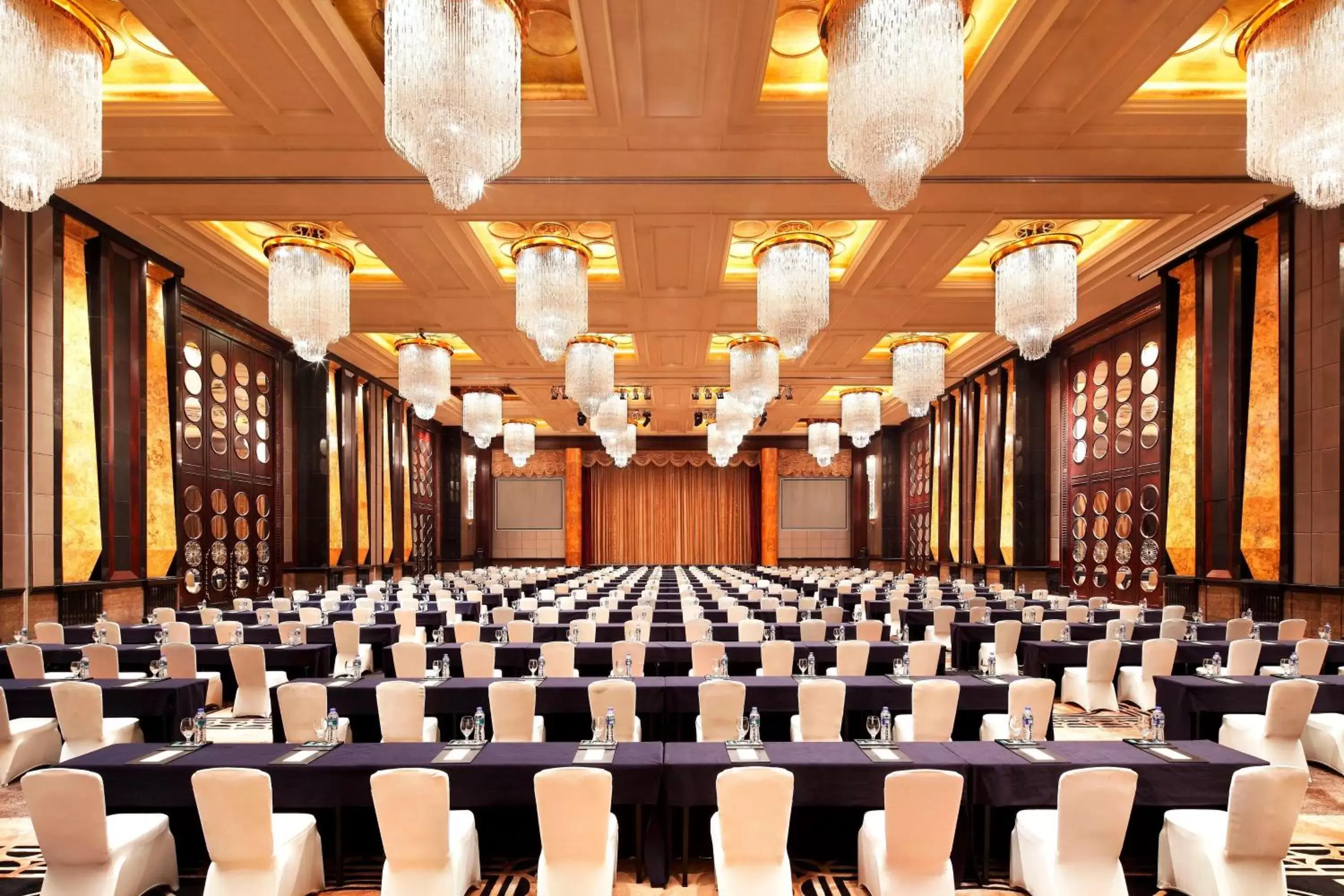 Meeting/conference room in Sheraton Shenzhen Futian Hotel