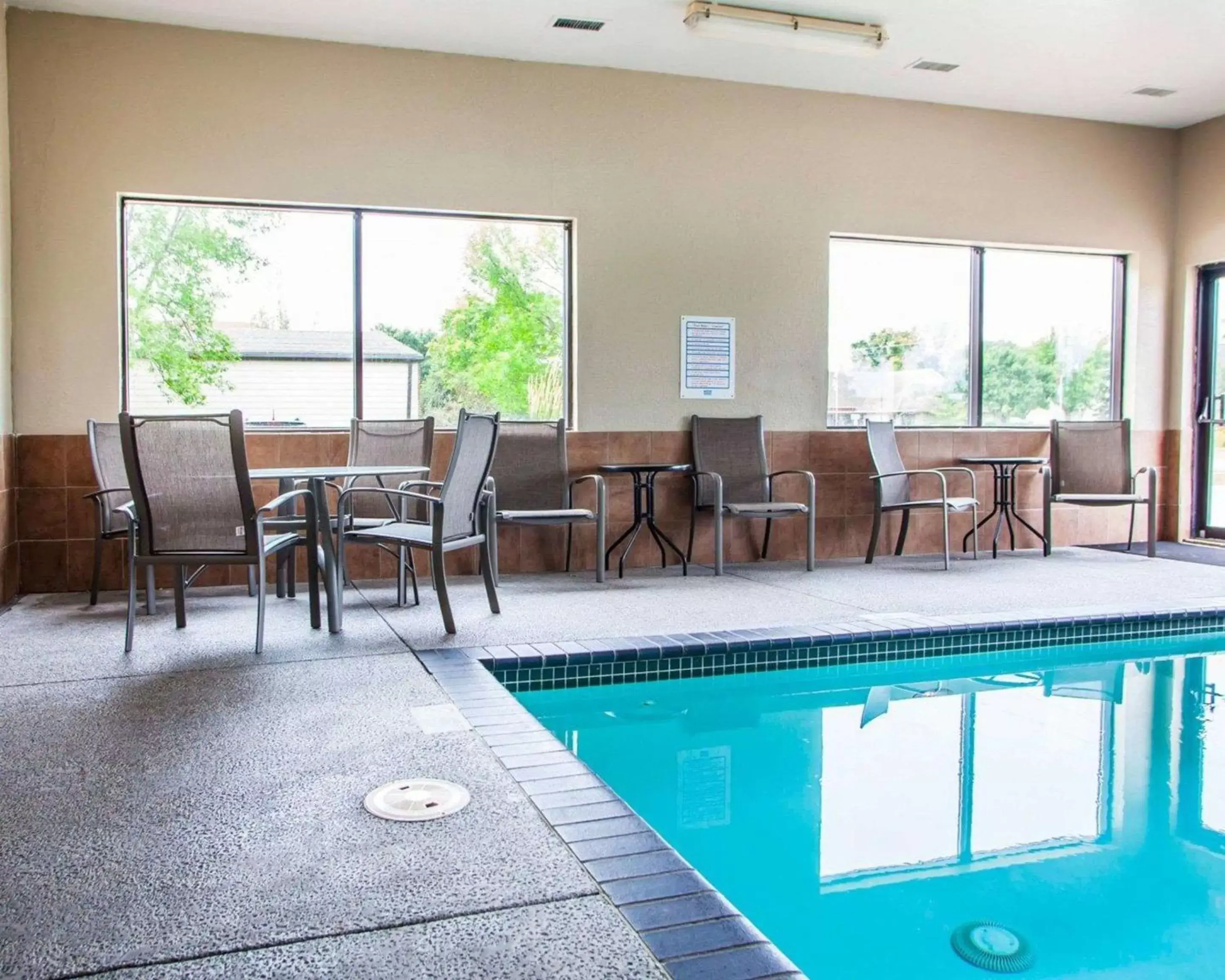 On site, Swimming Pool in Quality Inn & Suites Ankeny-Des Moines