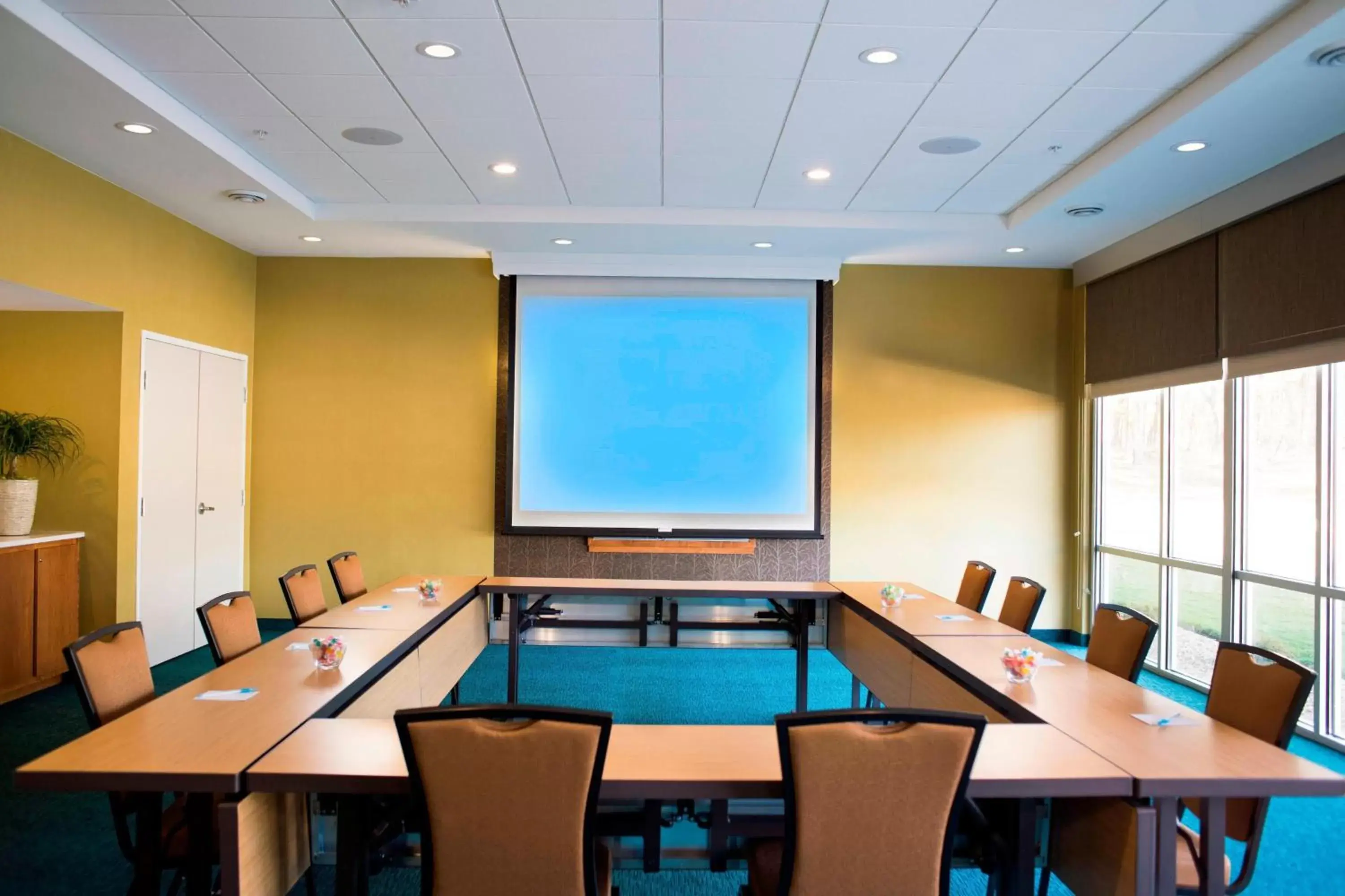Meeting/conference room in SpringHill Suites by Marriott Wisconsin Dells