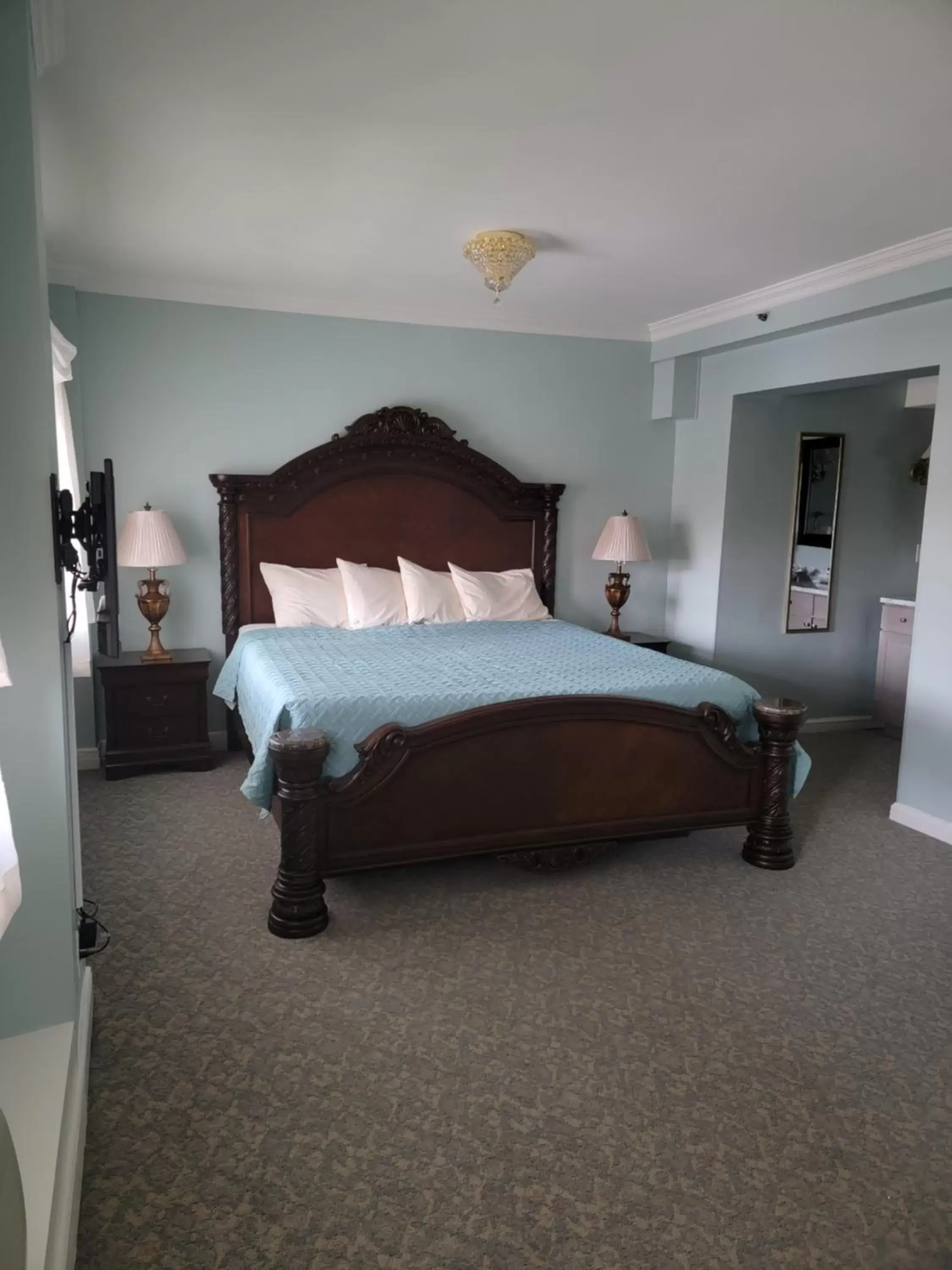 Bedroom, Bed in Lowell Inn