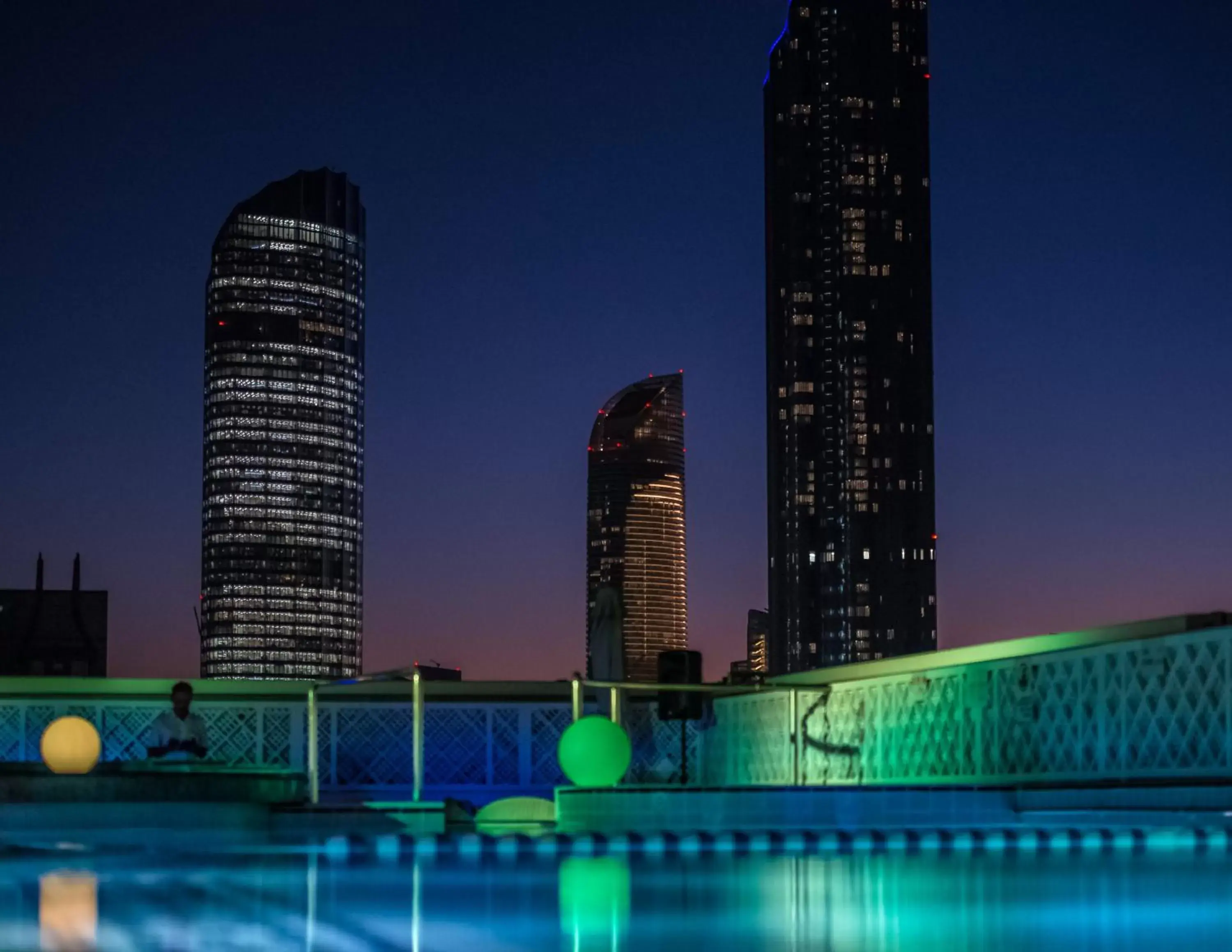 Nearby landmark, Swimming Pool in Millennium Downtown