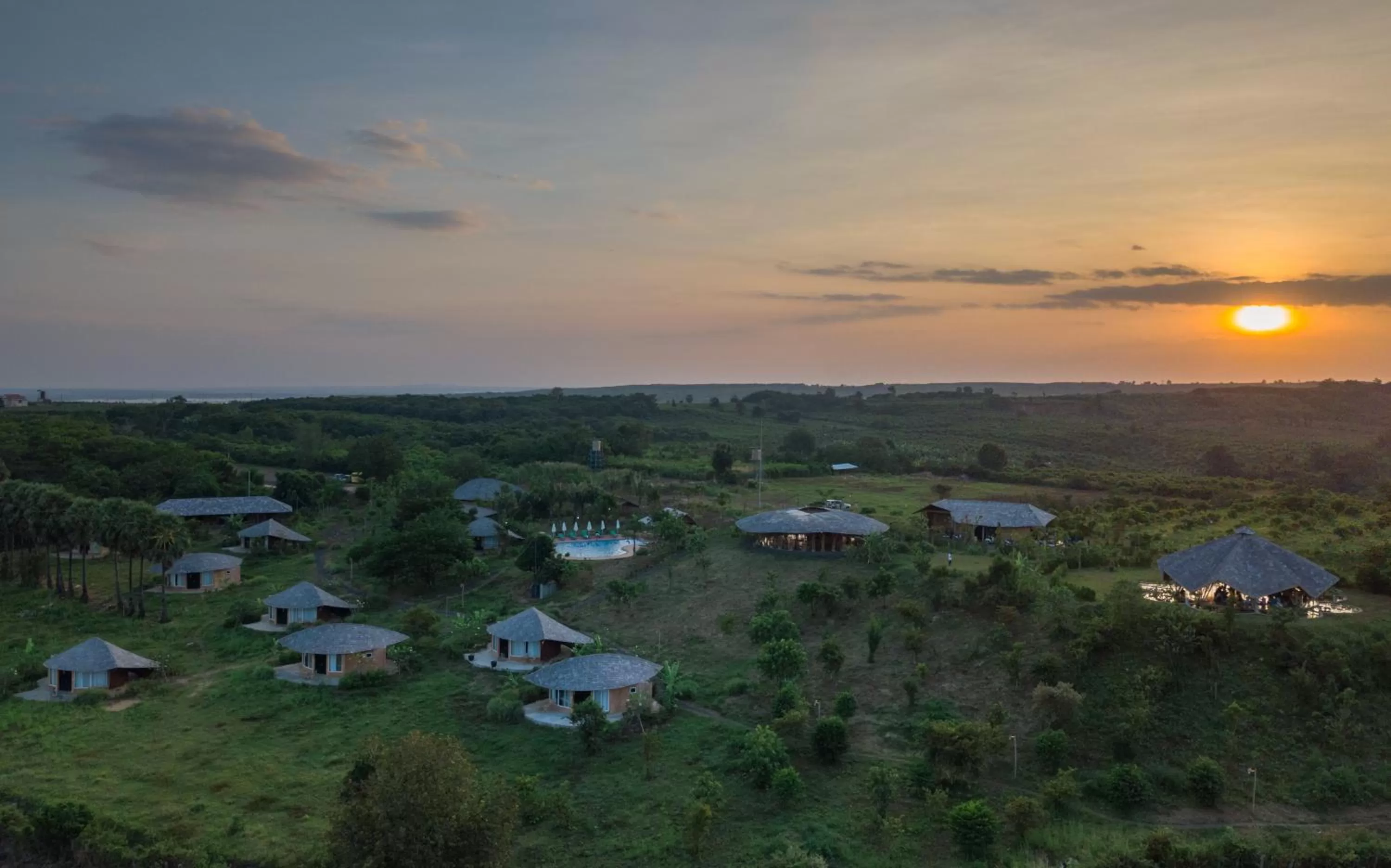 Hanchey Bamboo Resort