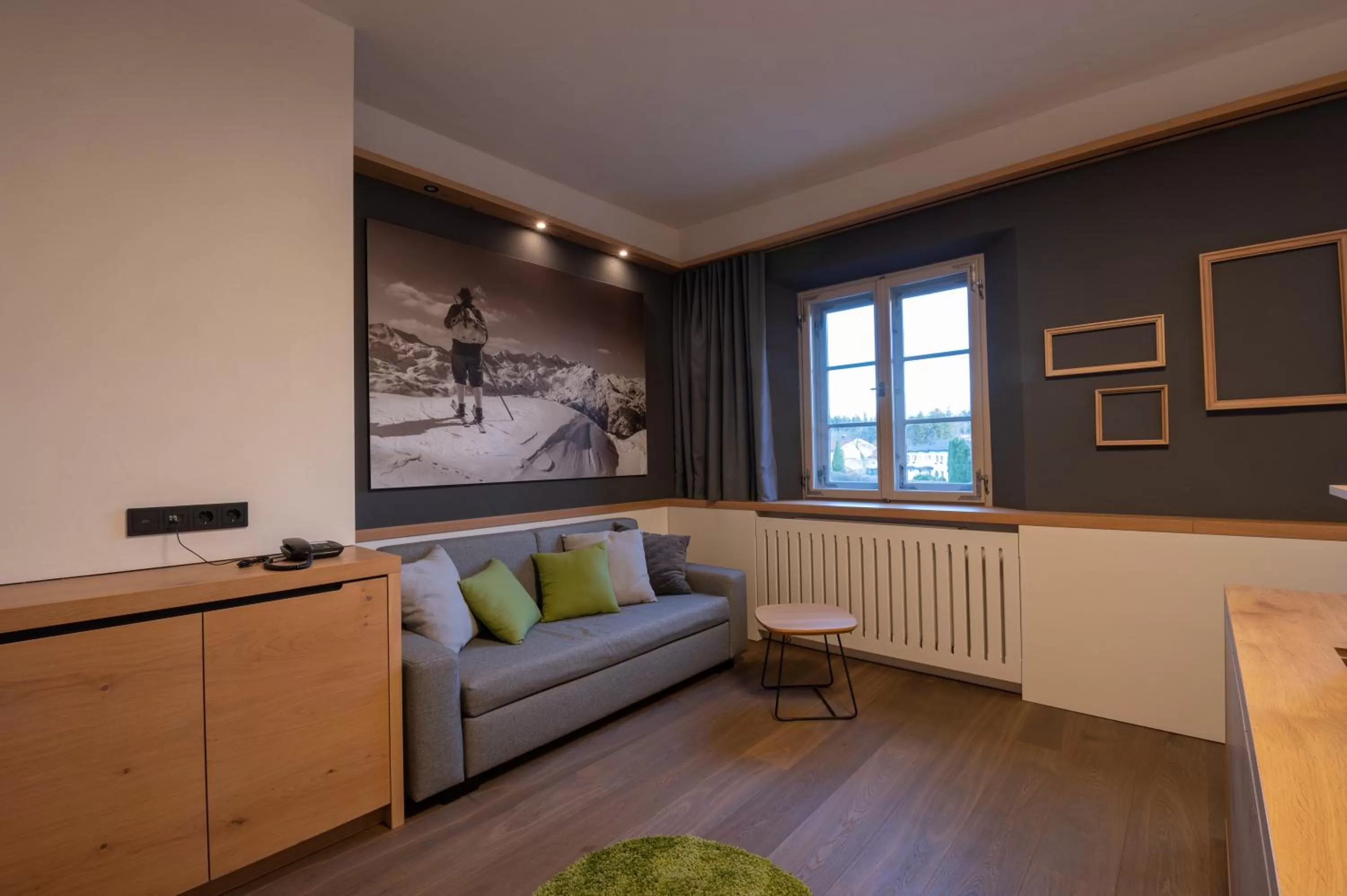 Living room in LANDHOTEL ALTE ZOLLSTATION- Historical Building