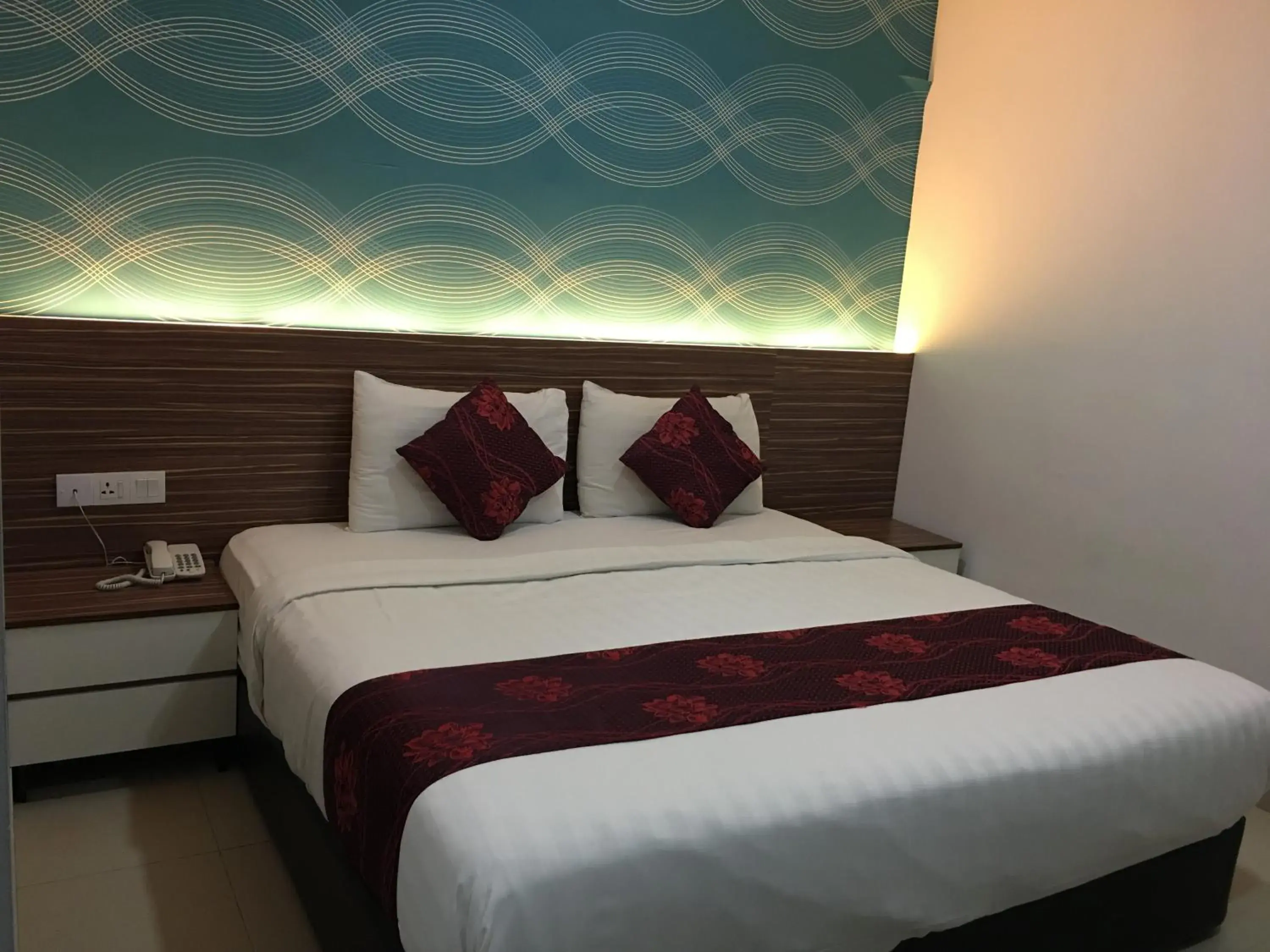 Bed in Signature Hotel At Bangsar South