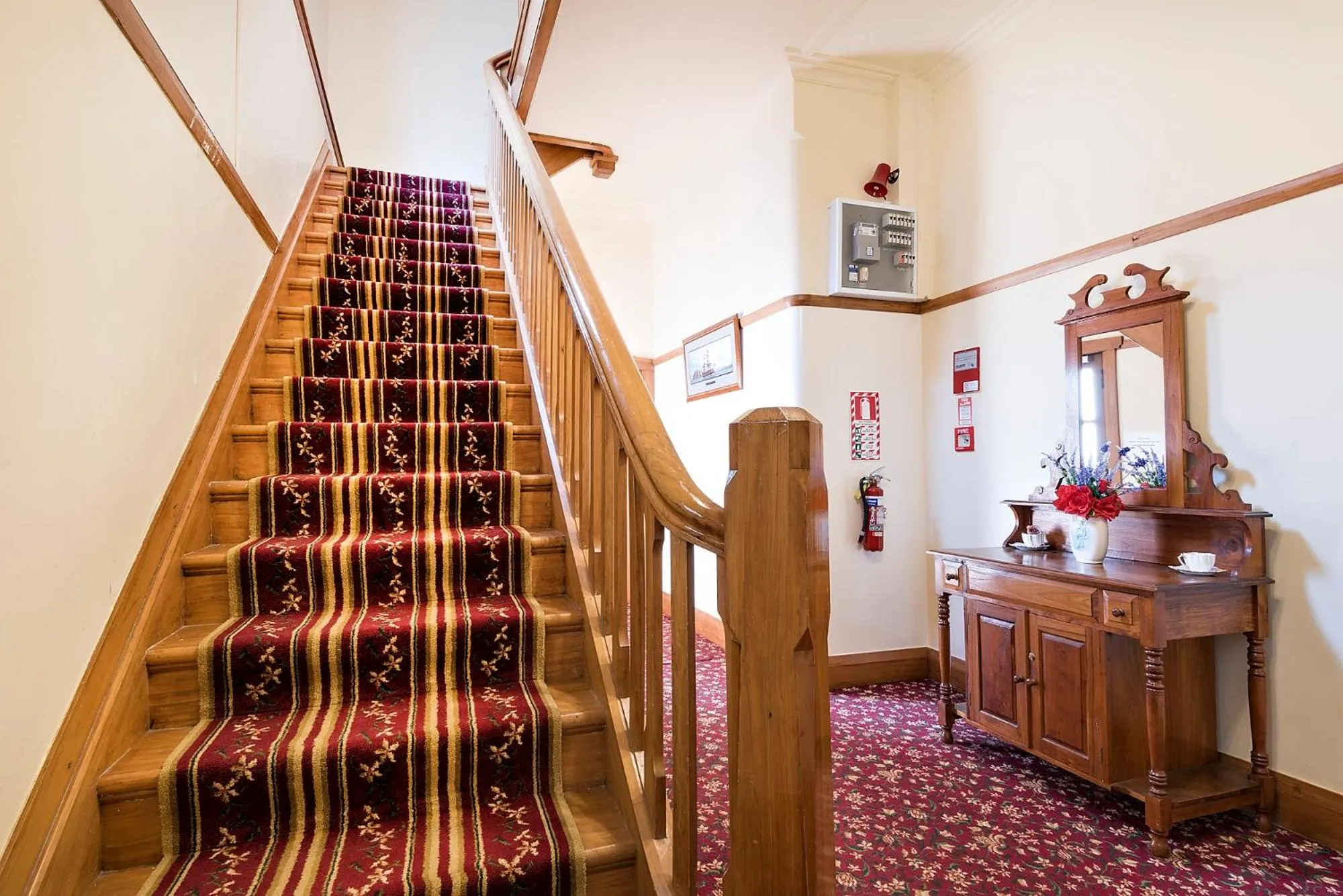 Area and facilities in Halswell Lodge