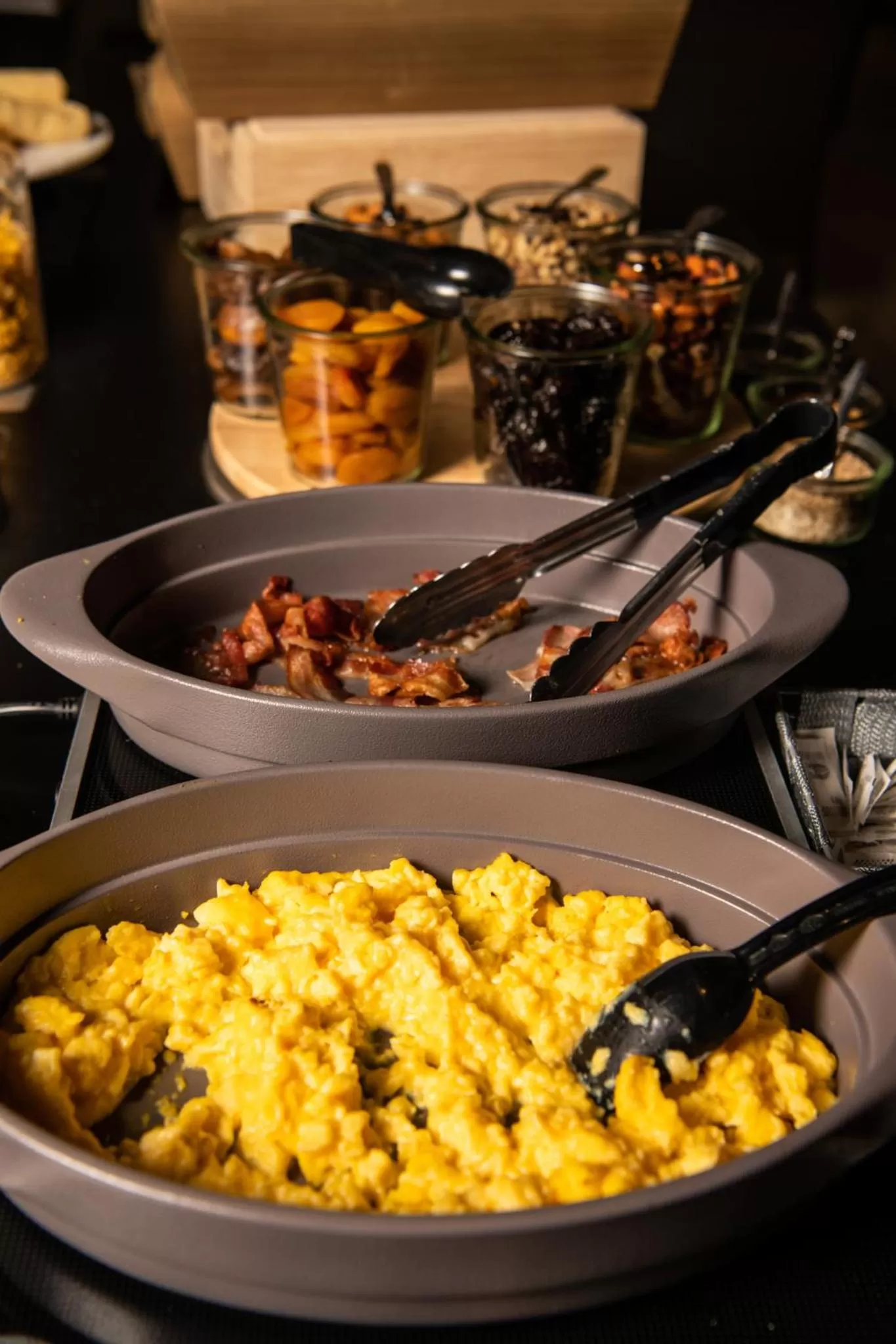 Buffet breakfast in Hôtel Le Cyrano Bergerac