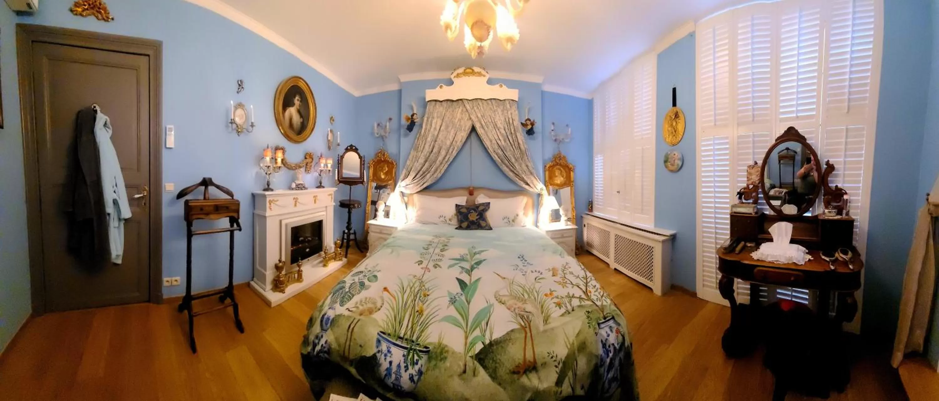 Photo of the whole room, Bed in Boutique B&B Poppy's