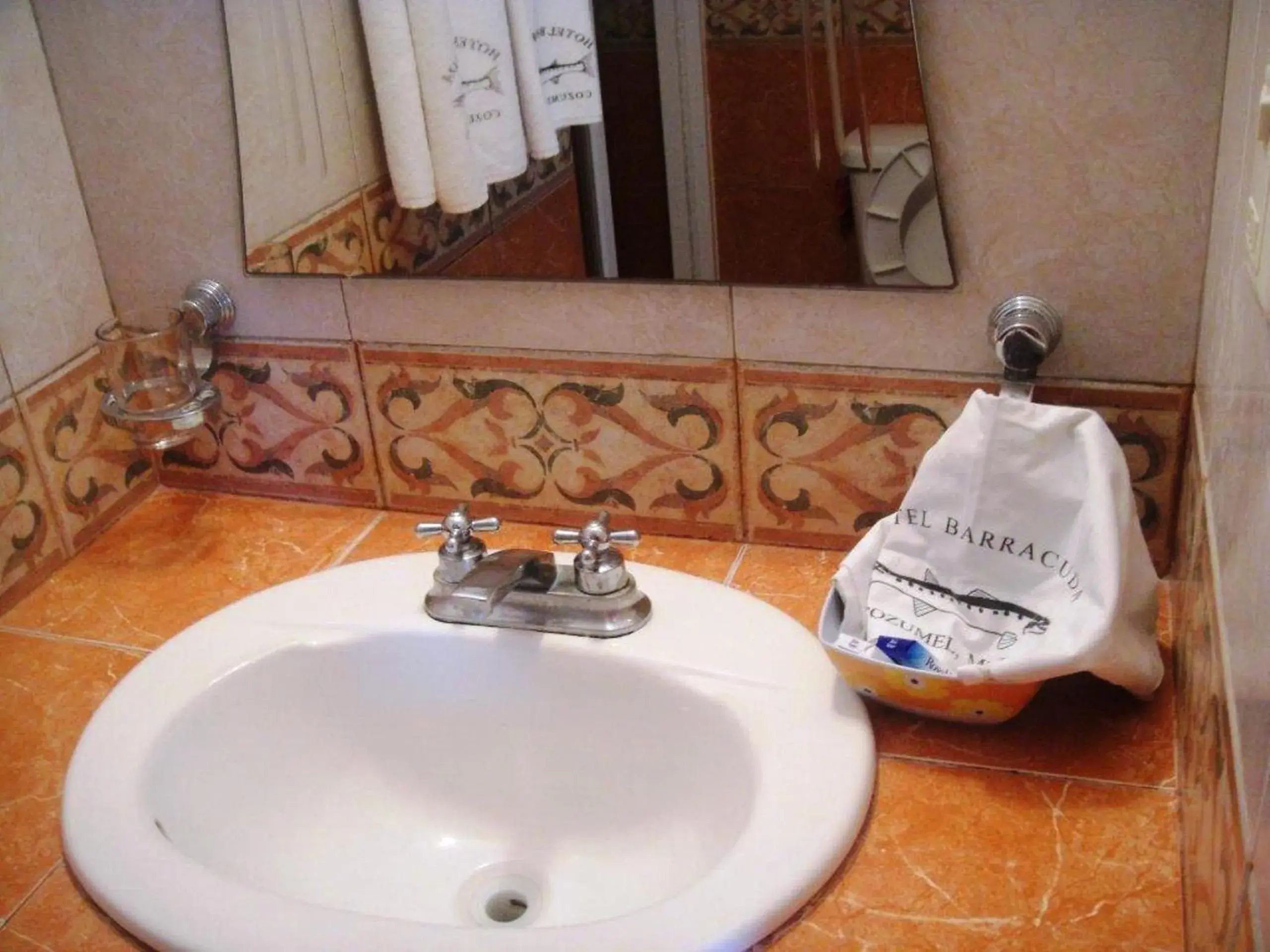 Bathroom in Hotel Barracuda