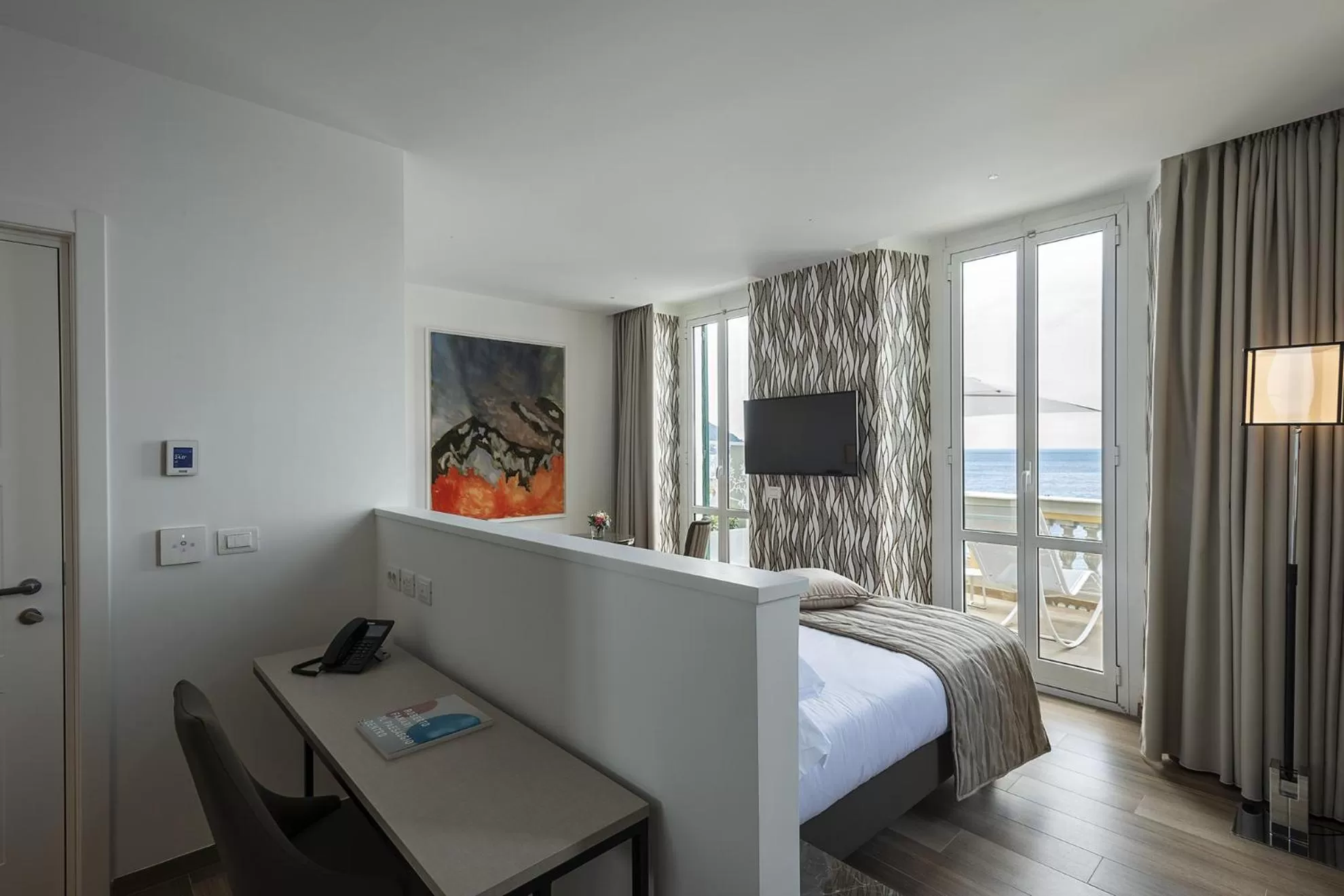 Photo of the whole room, Bed in Sublimis Boutique Hotel Adults-Only