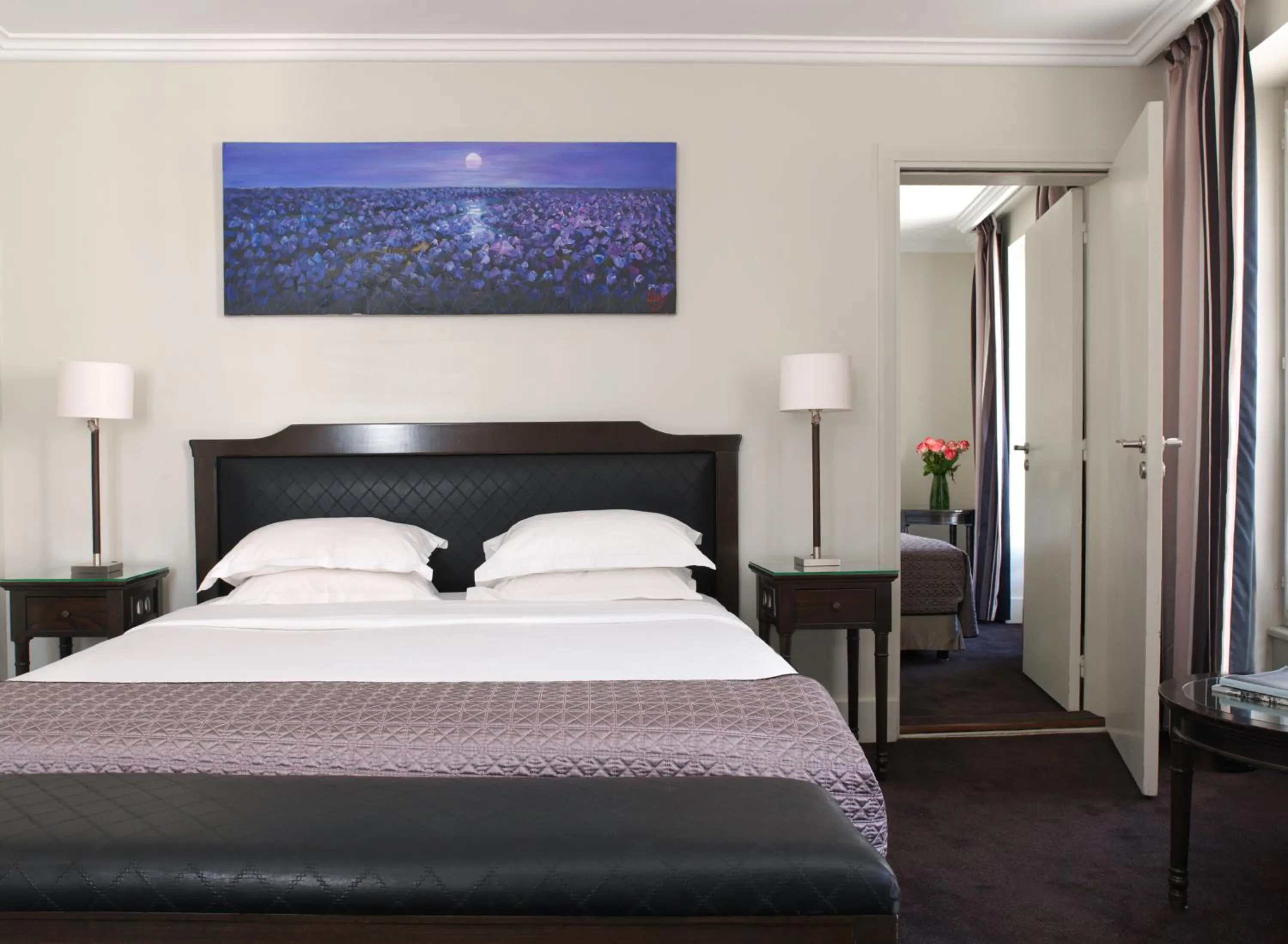 Bed in Hotel Royal Saint Honore Paris Louvre