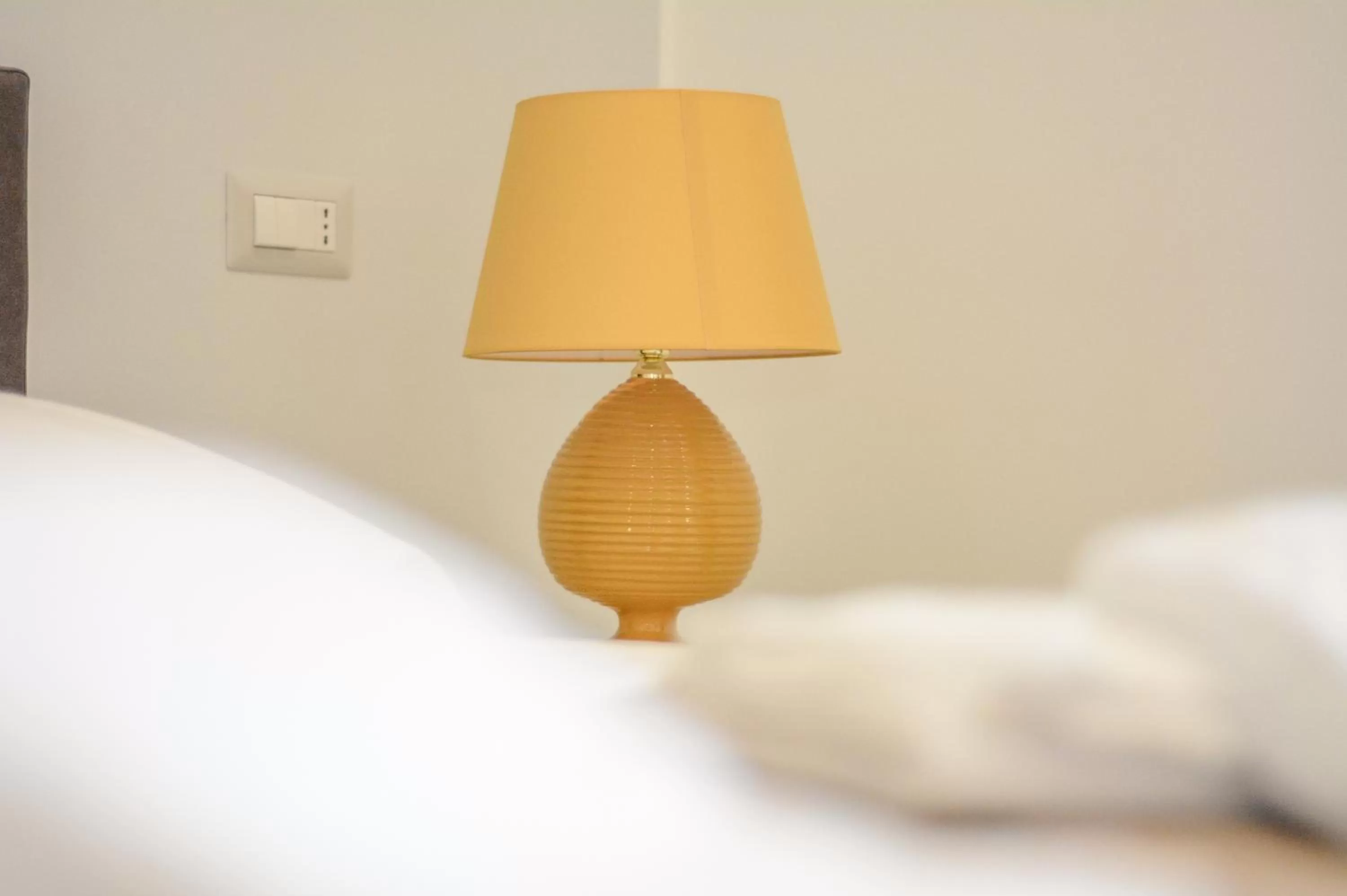 Bed in Nnakkara Guest House