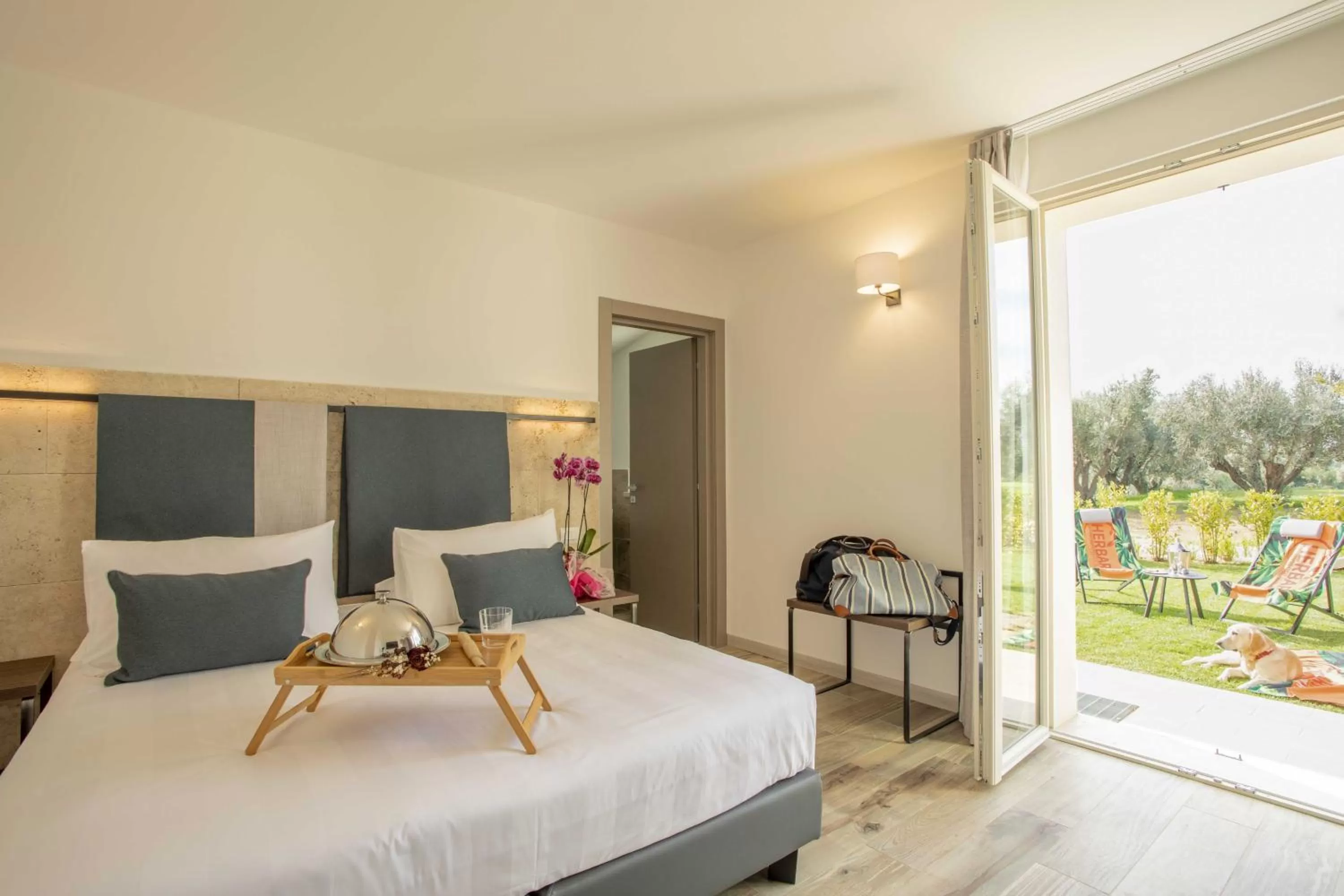 Bedroom, Bed in Riva Toscana Golf Resort & SPA