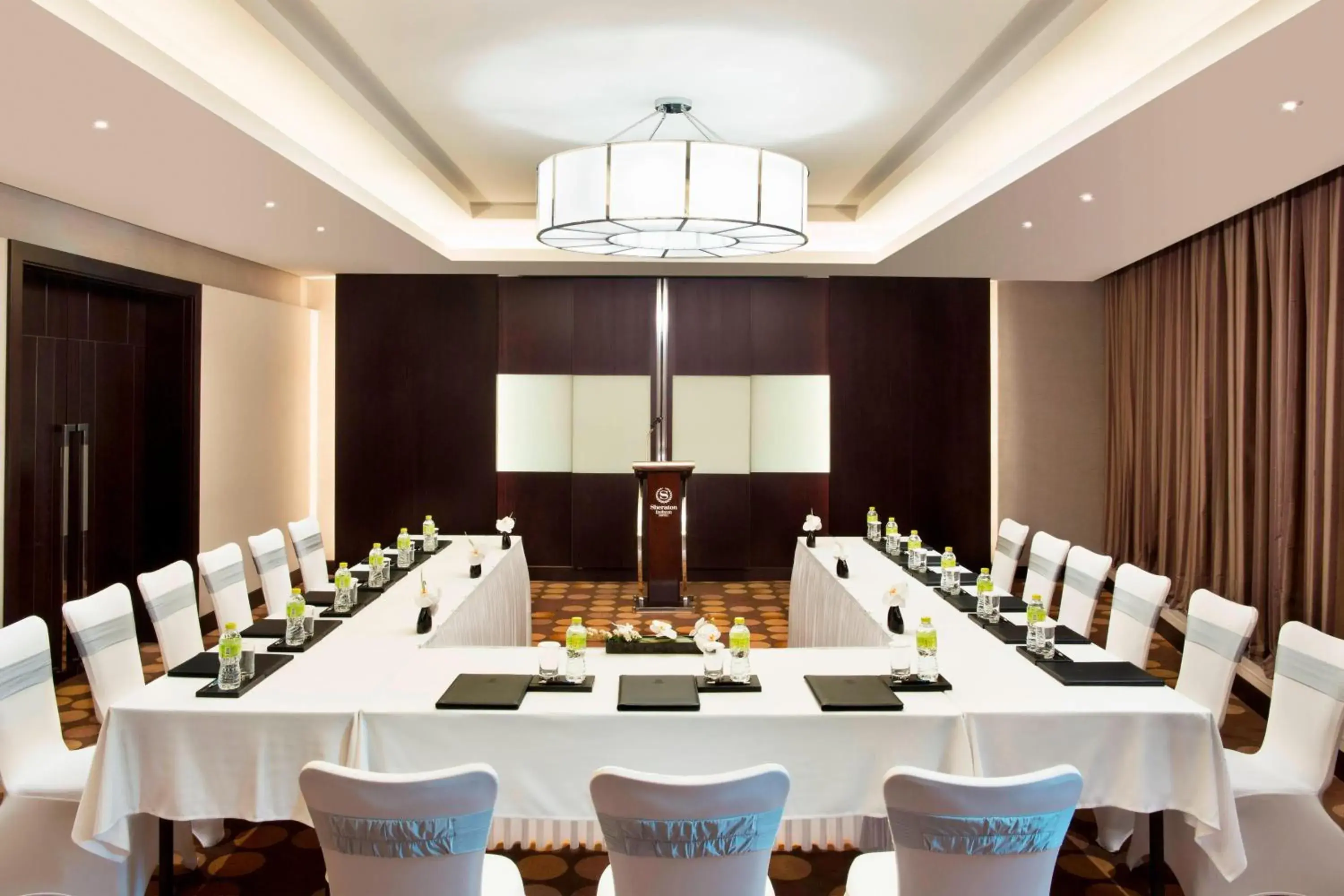 Meeting/conference room in Sheraton Grand Incheon Hotel