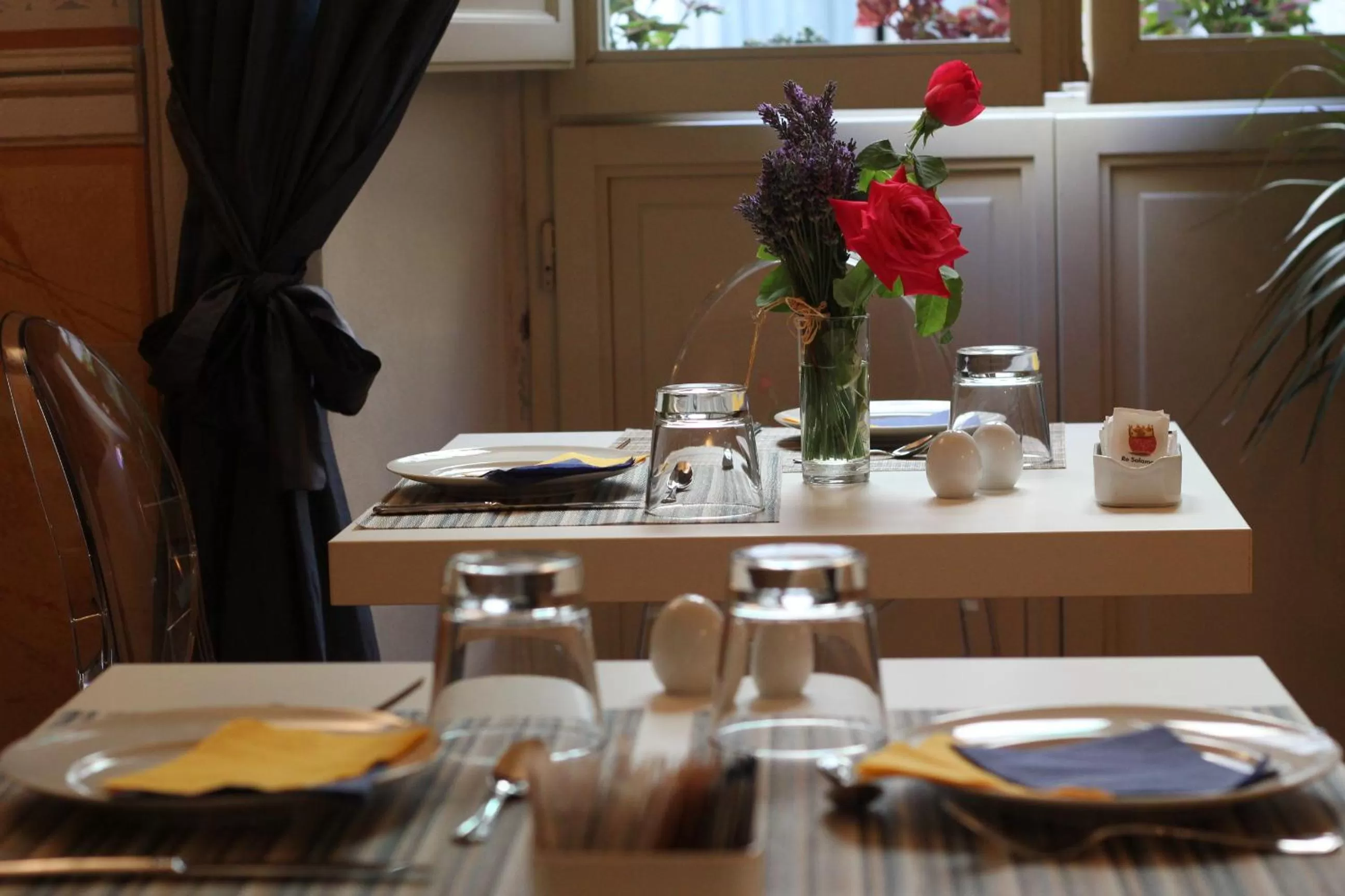 Restaurant/places to eat in A Palazzo Busdraghi Residenza D'Epoca