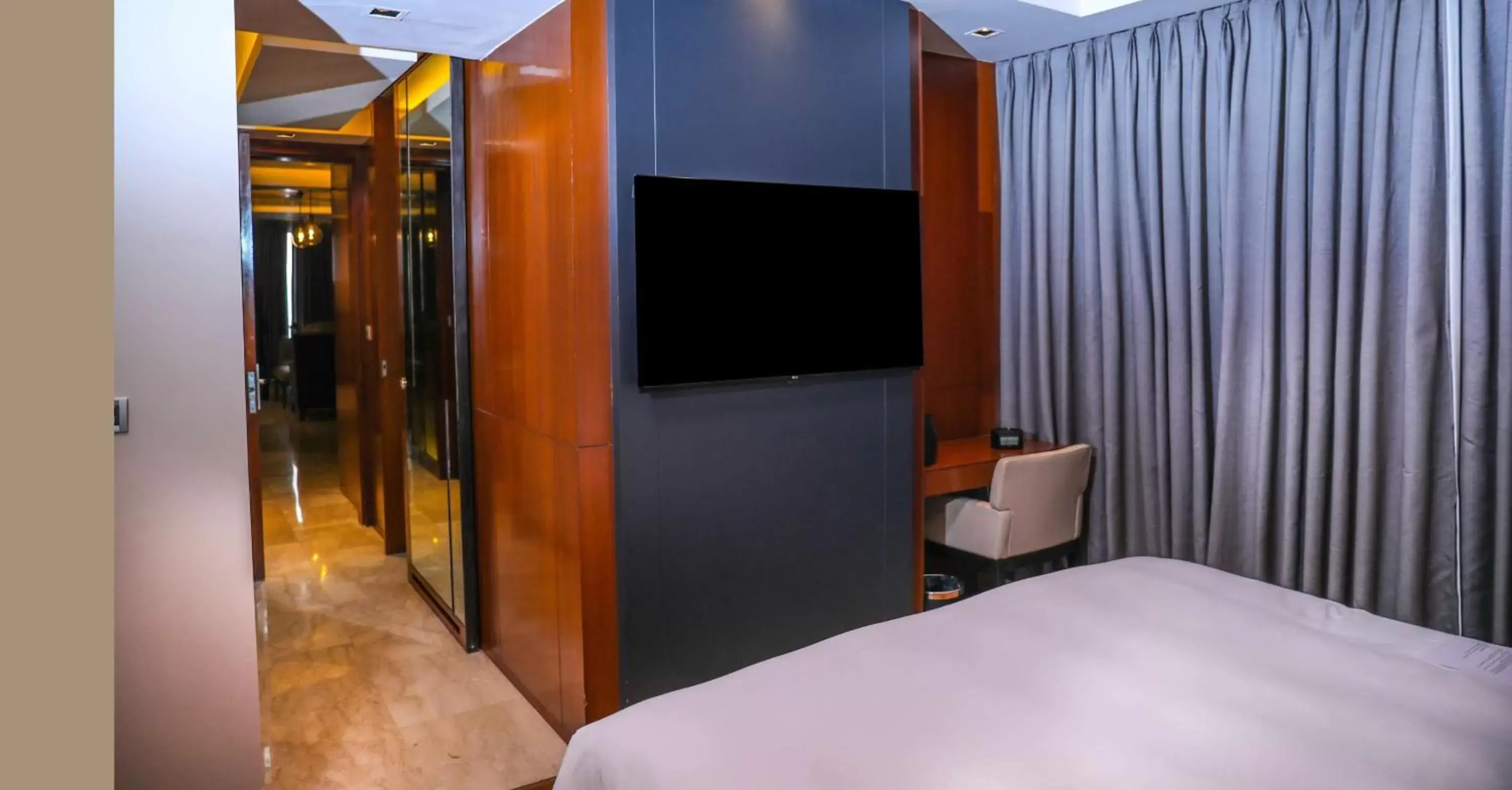Bedroom, Bed in Hyatt Regency Amritsar Hotel & Spa Bedroom, Bed in Hyatt Regency Amritsar Hotel & Spa