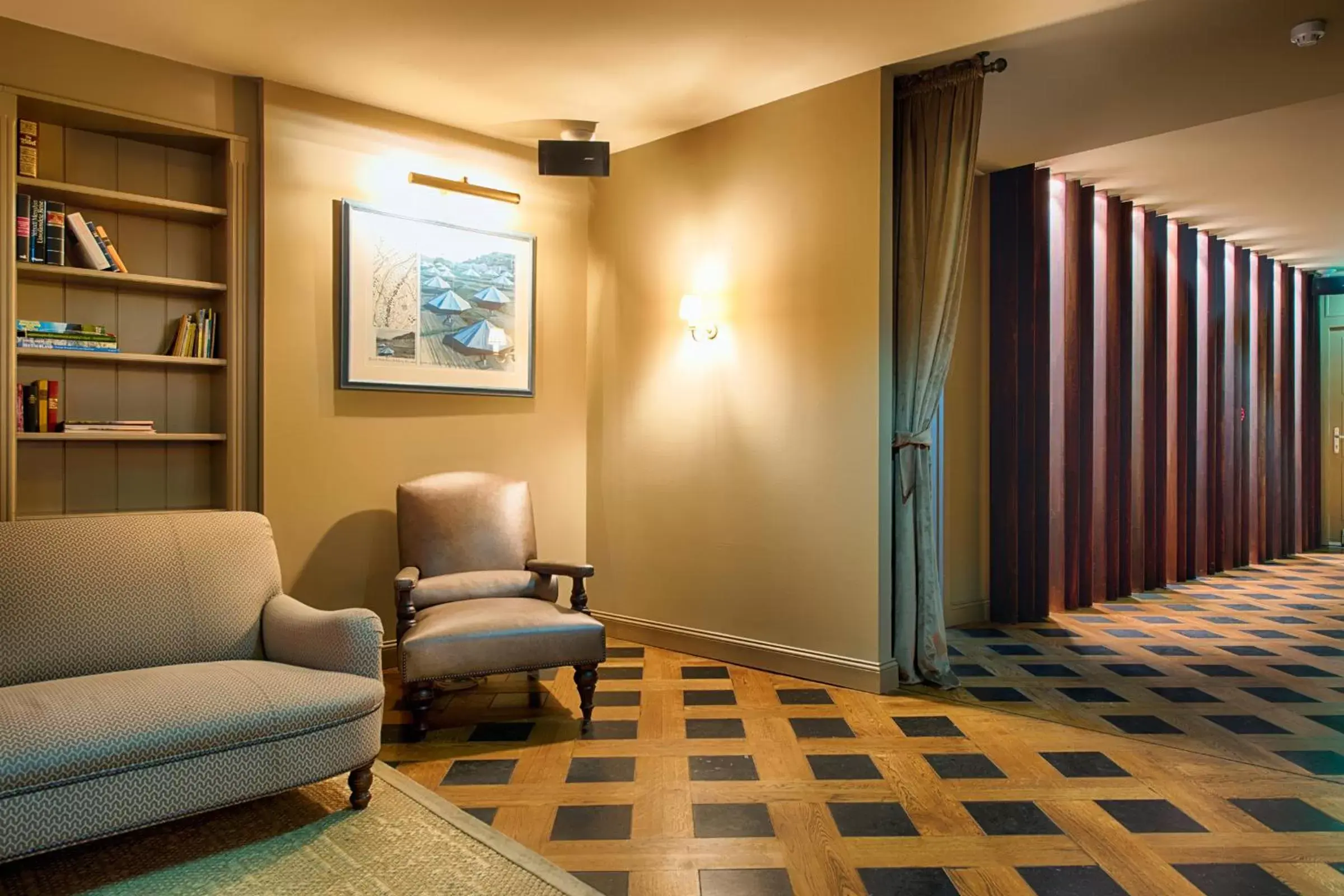 Lobby or reception, Seating Area in Mondrian Suites Berlin am Checkpoint Charlie