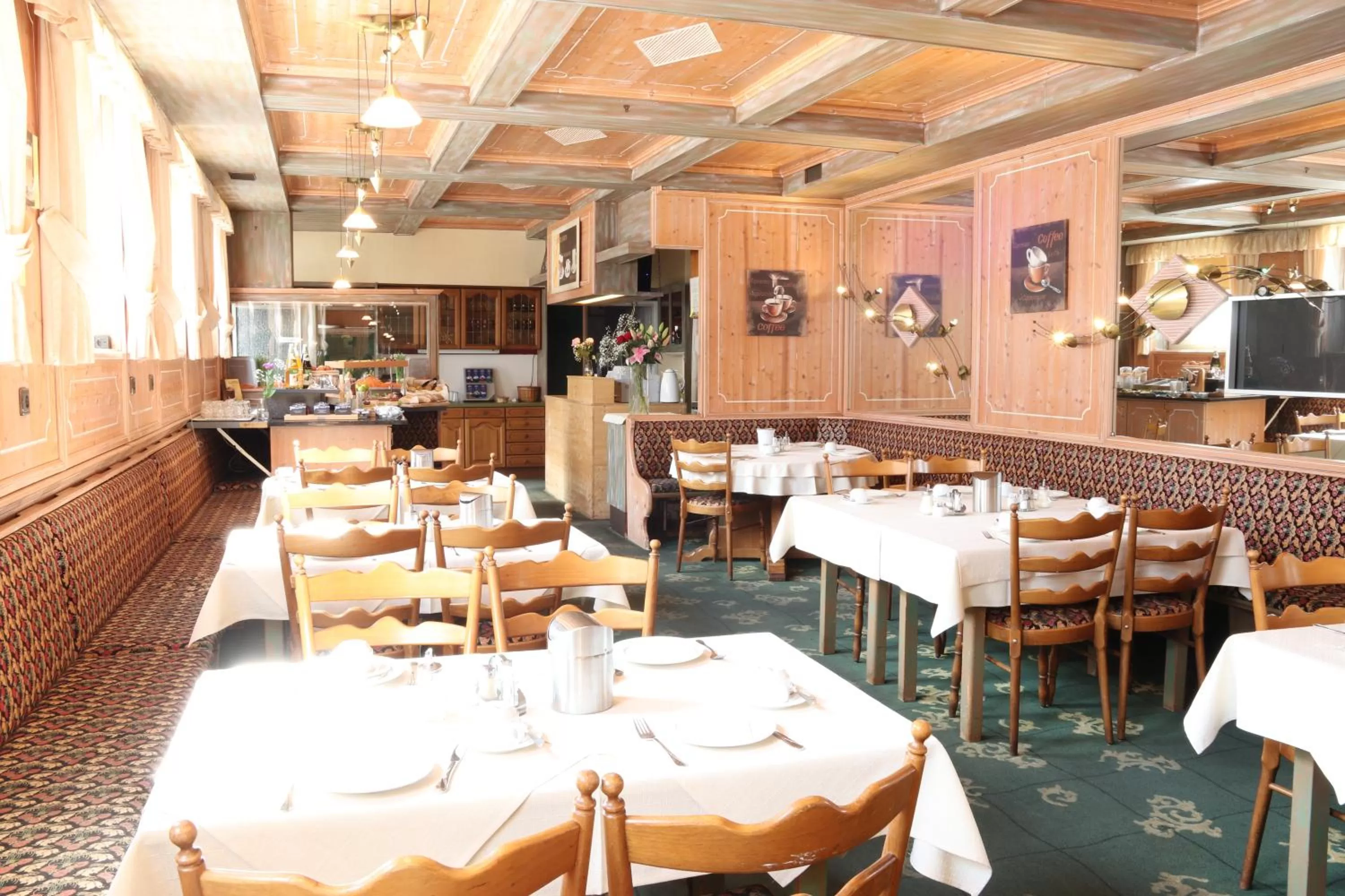 Restaurant/places to eat in Hotel Daucher