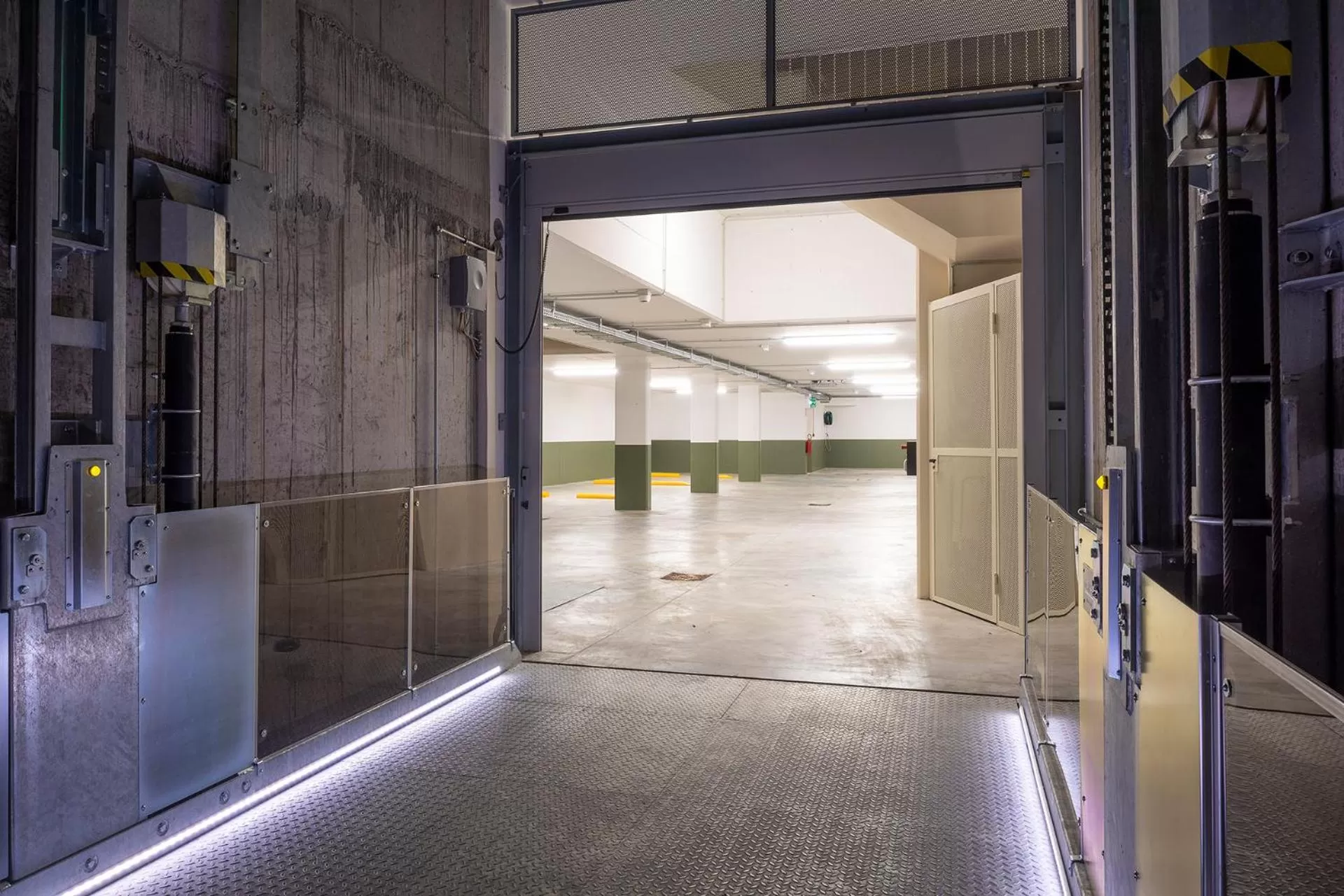 Parking in Relais Limonaia - Suites & Garden SPA