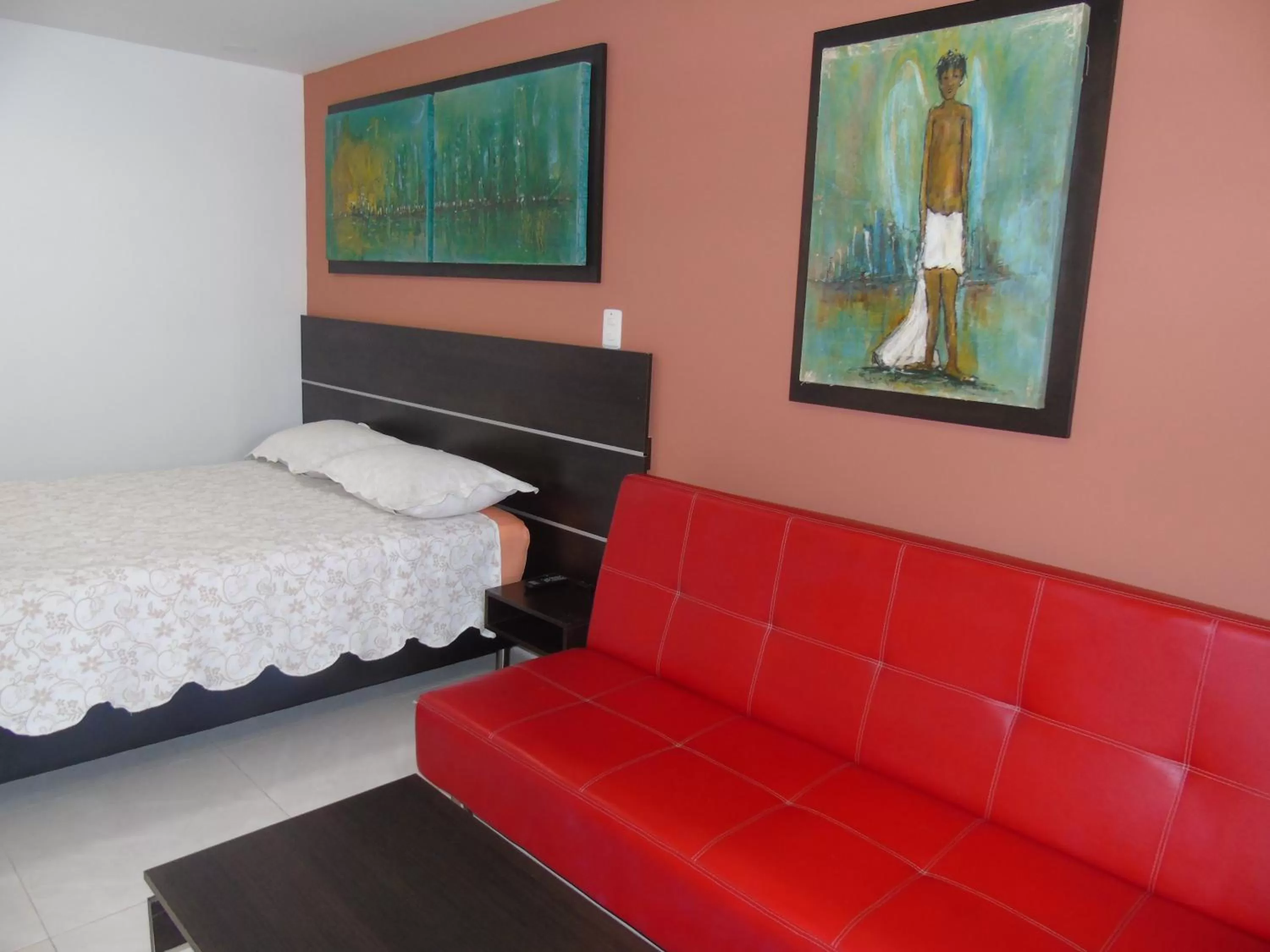 Bedroom, Bed in Villa San Miguel