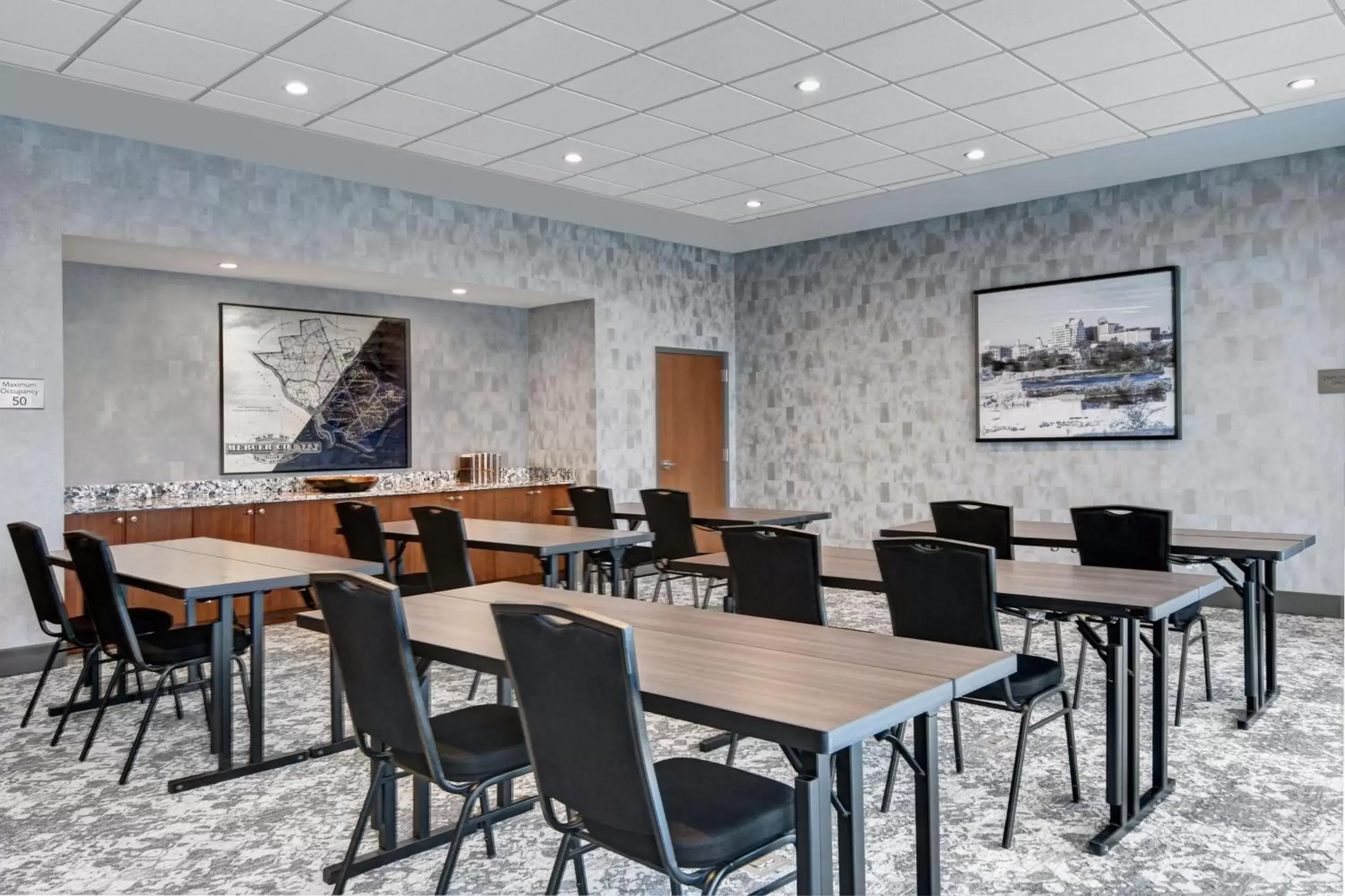 Meeting/conference room, Restaurant/Places to Eat in Courtyard by Marriott Hamilton