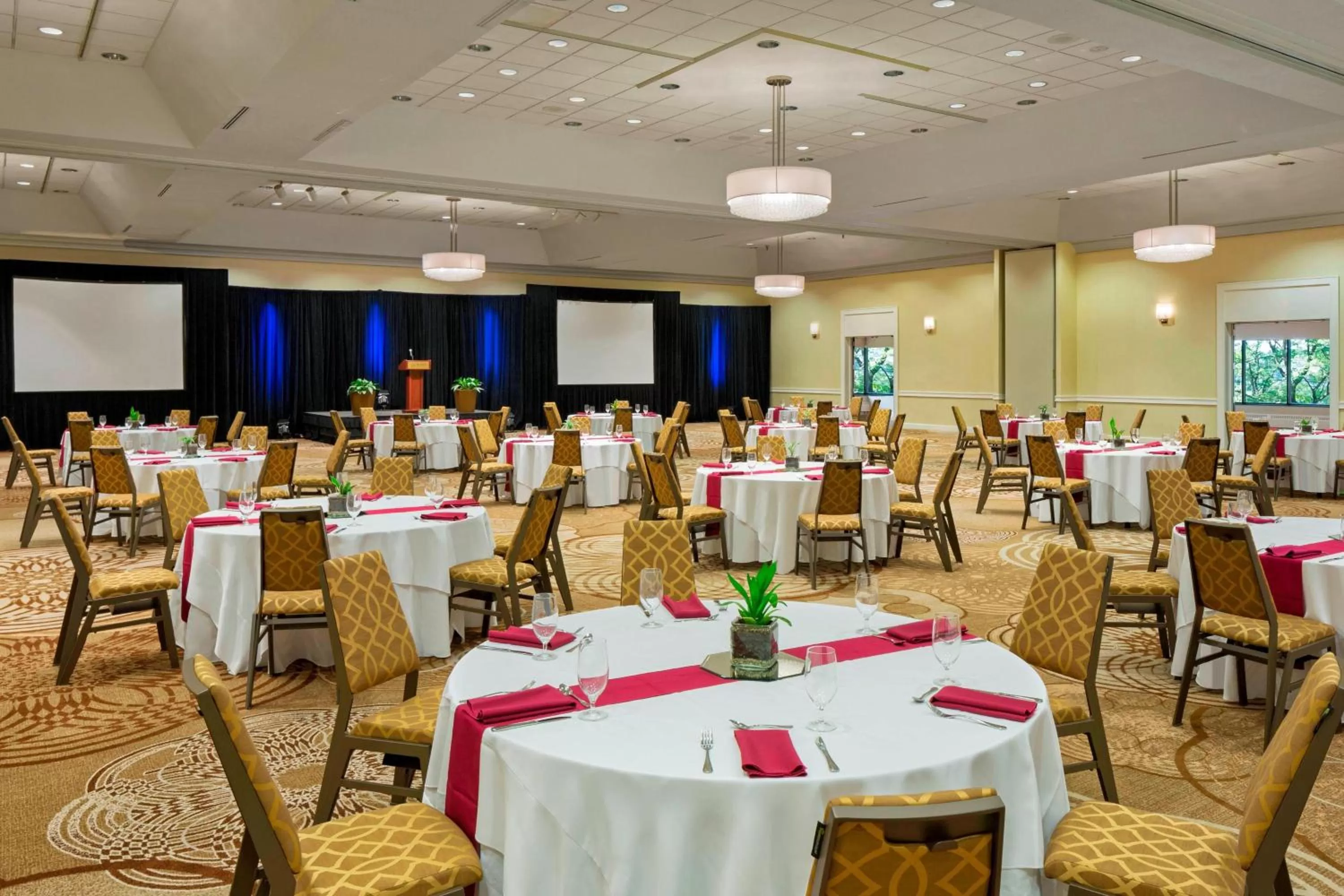 Meeting/conference room in Sheraton Harrisburg Hershey Hotel