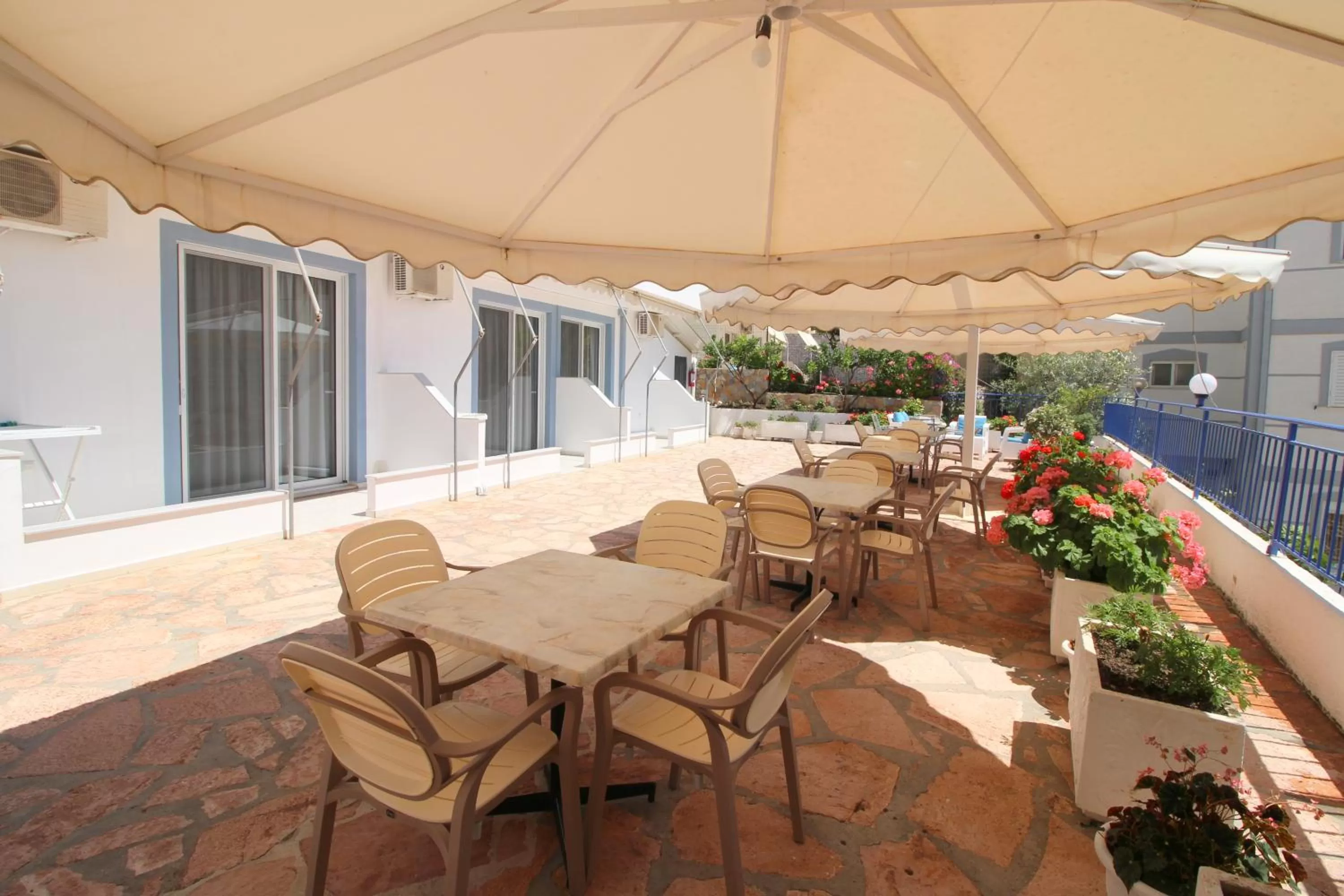 Patio in Murati Suites Sarandë