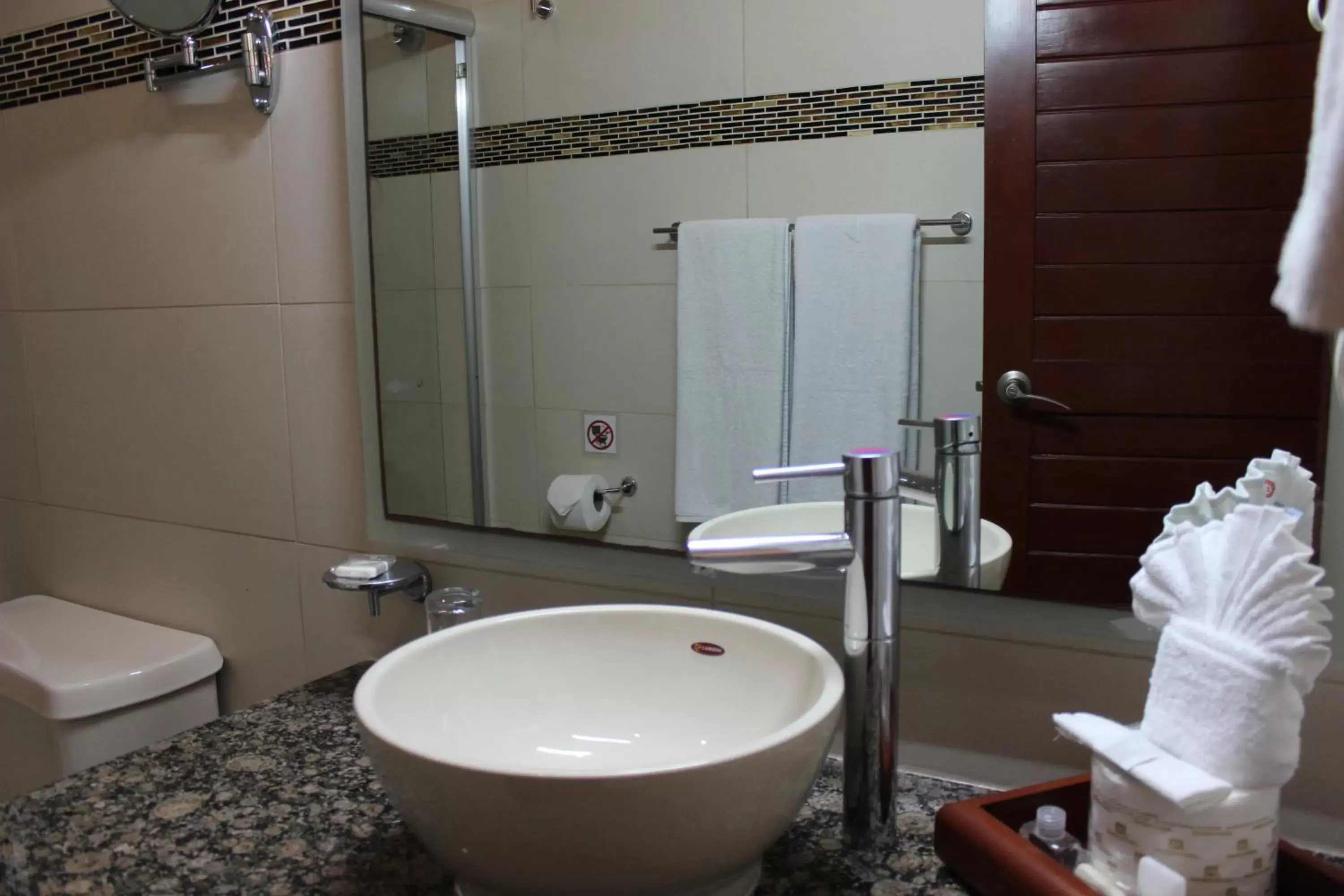 Bathroom in Grand City Hotel Cancun