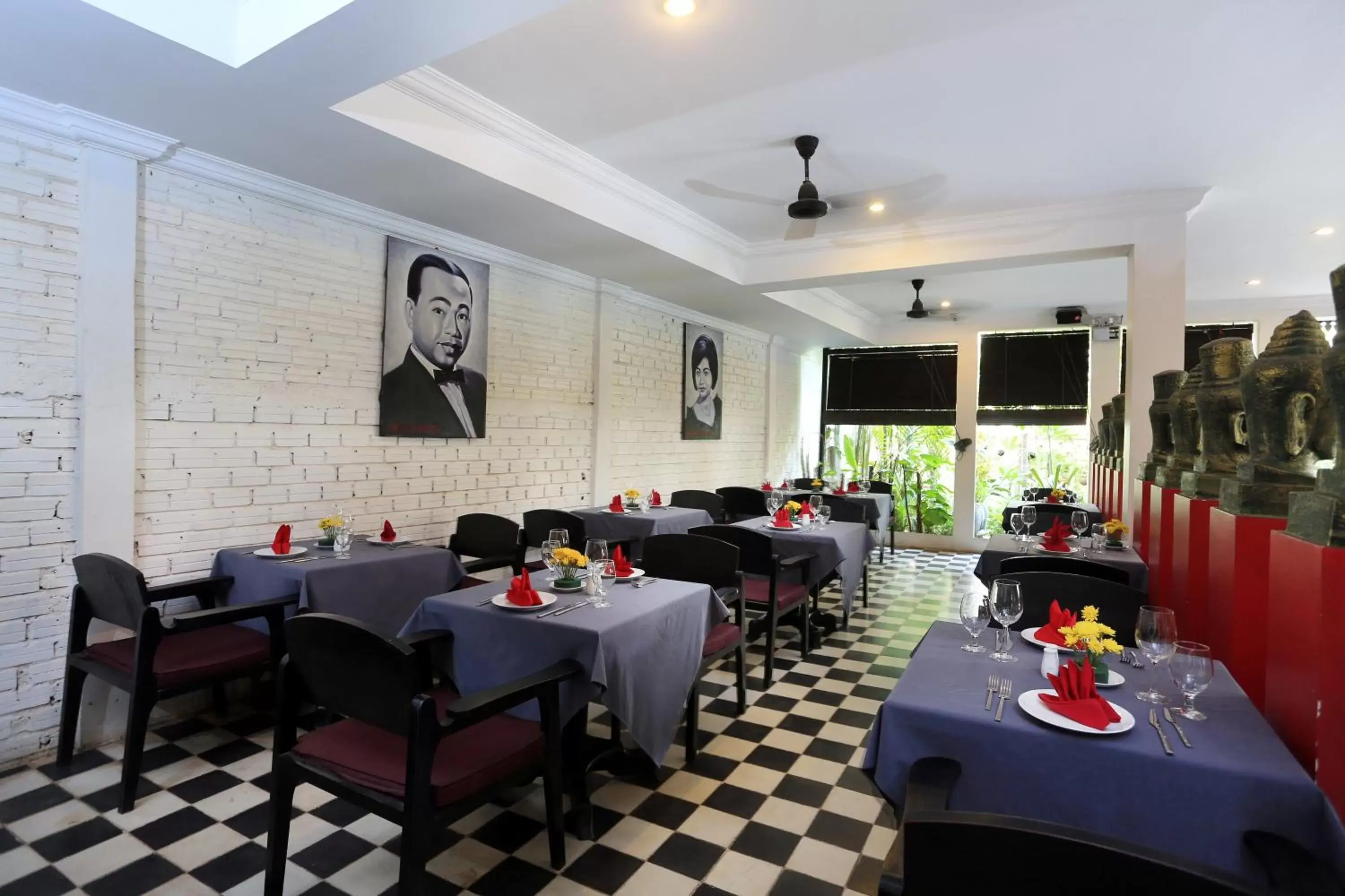 Restaurant/Places to Eat in Khmer Mansion Boutique Hotel