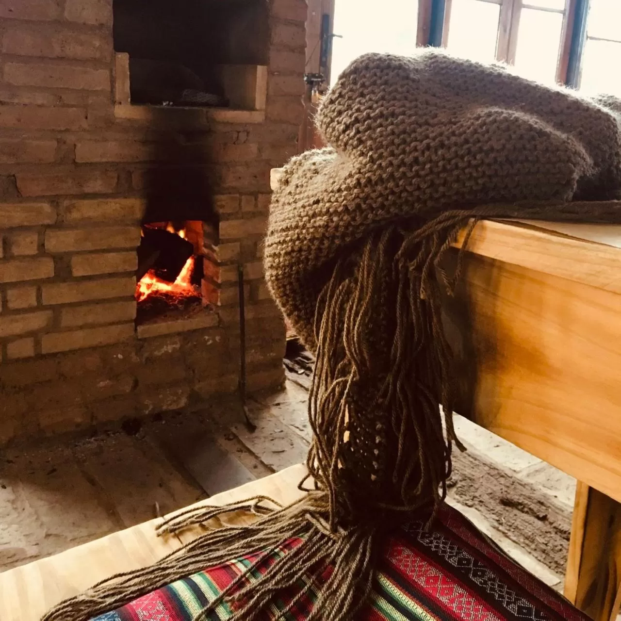 Restaurant/places to eat in Caliu Earthship Ecolodge