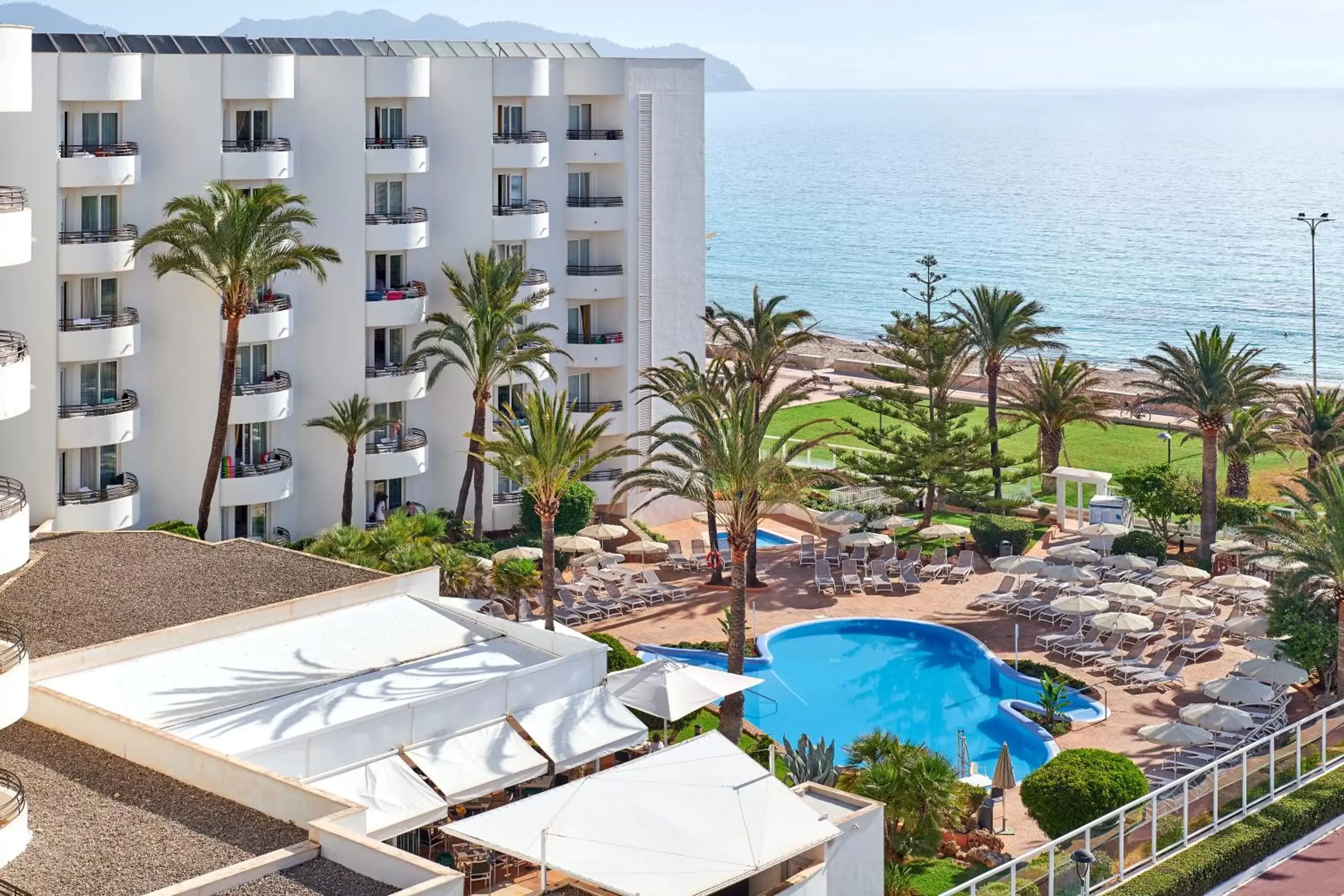 Swimming pool, Pool View in Hipotels Dunas Aparthotel