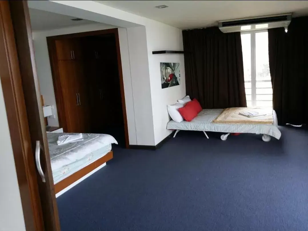 Executive Queen Room with Two Queen Beds in โรงแรม ชาโตว์วิสต้า Executive Queen Room with Two Queen Beds in โรงแรม ชาโตว์วิสต้า