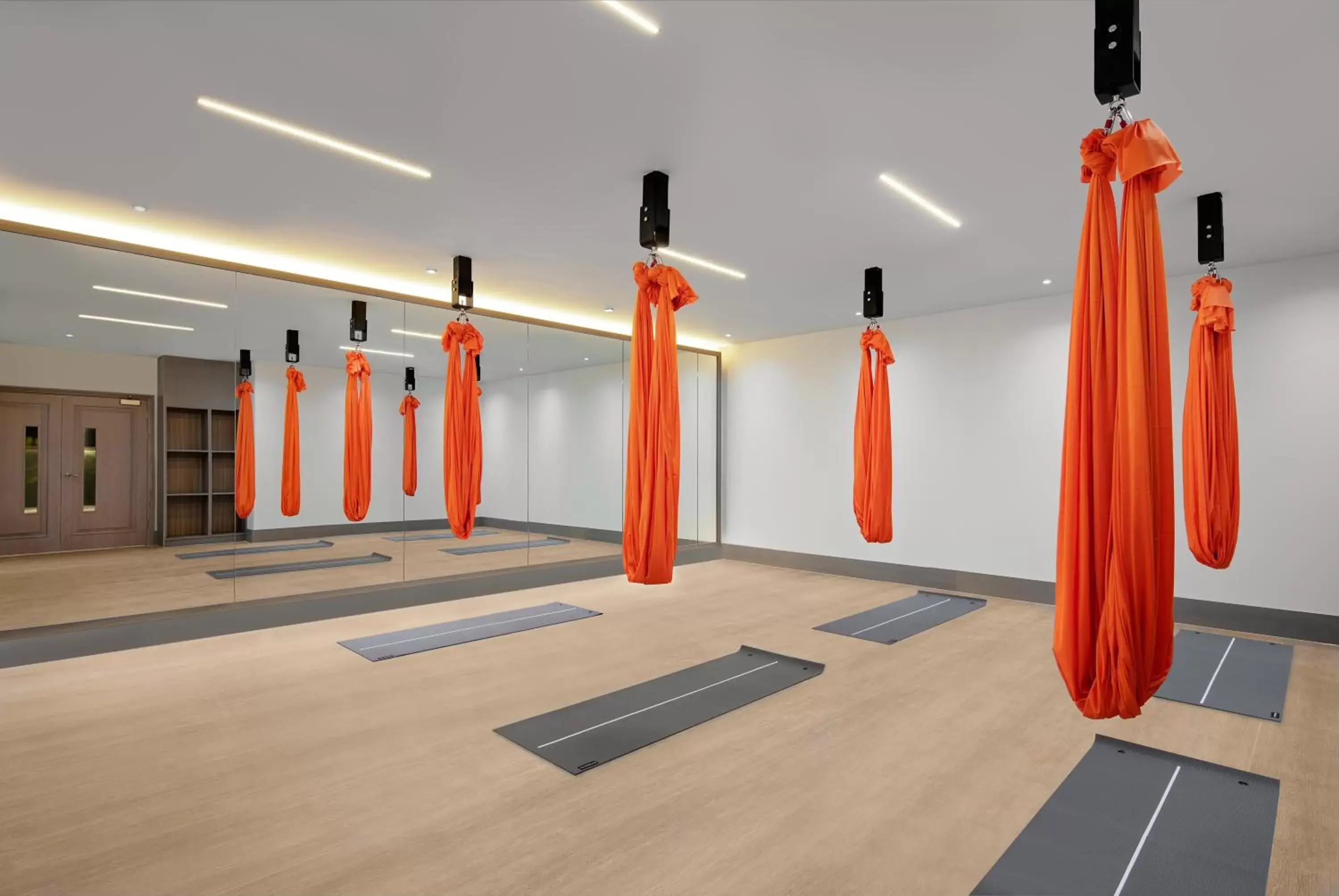 Fitness centre/facilities in Fairmont Windsor Park