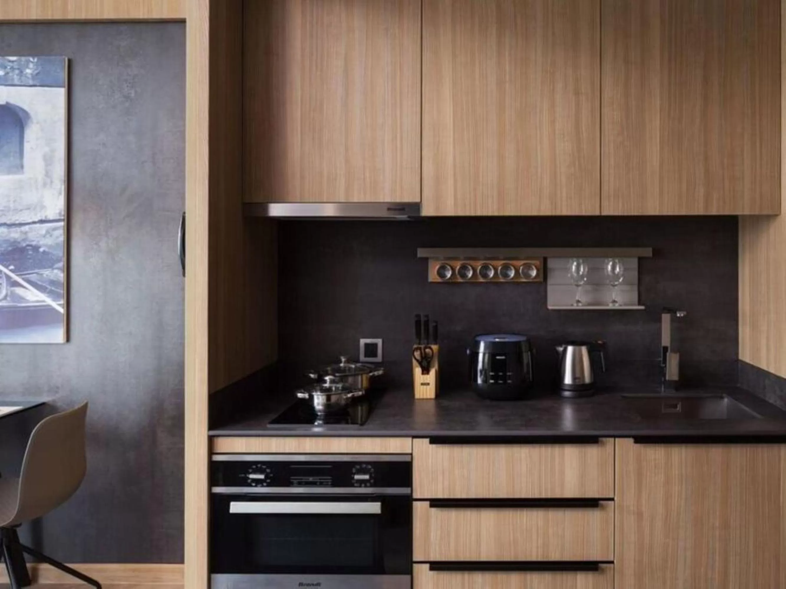 Shower in One Residence Hotel & Apartment