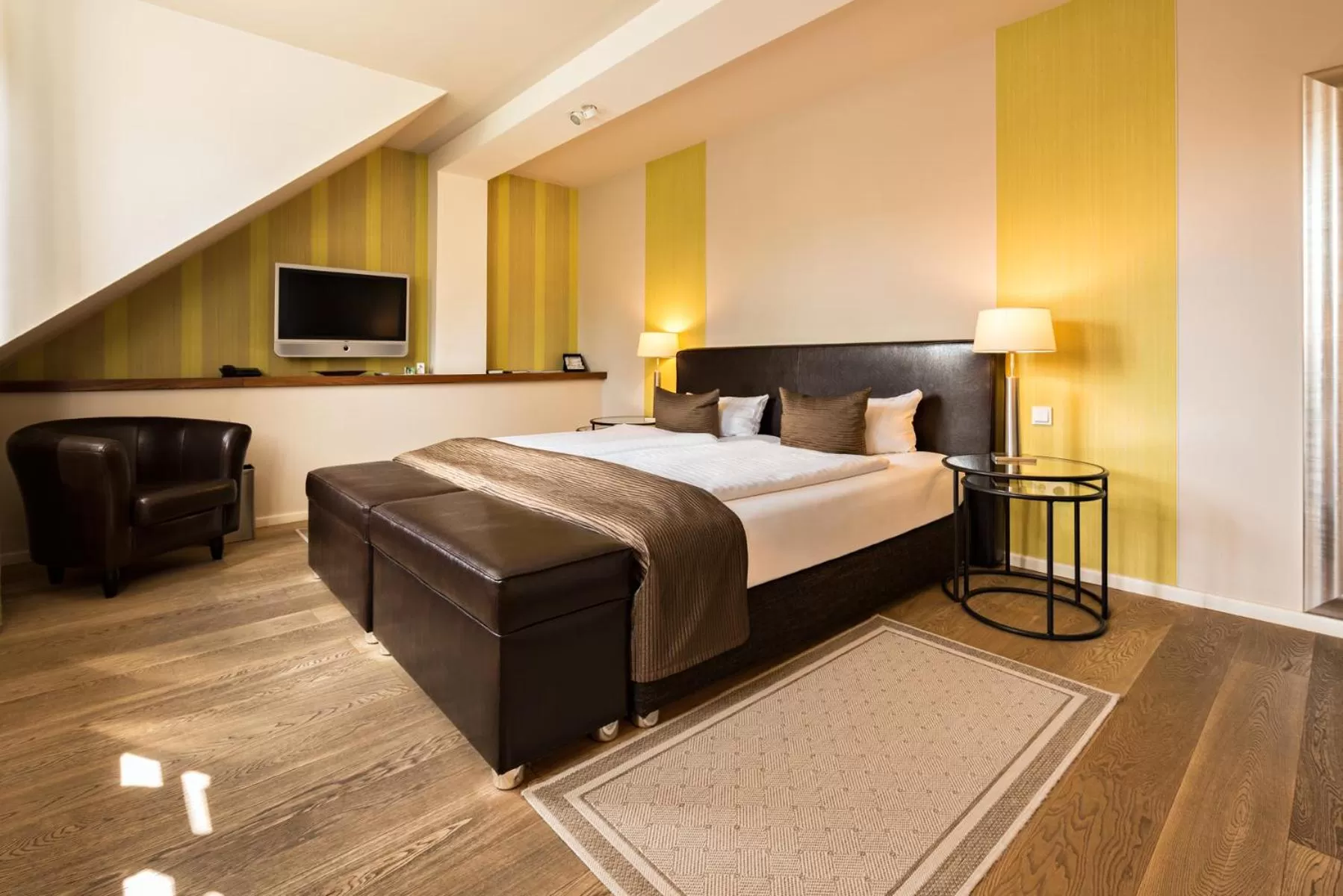 Bed in Hotel Zur Linde Dein Self Check In