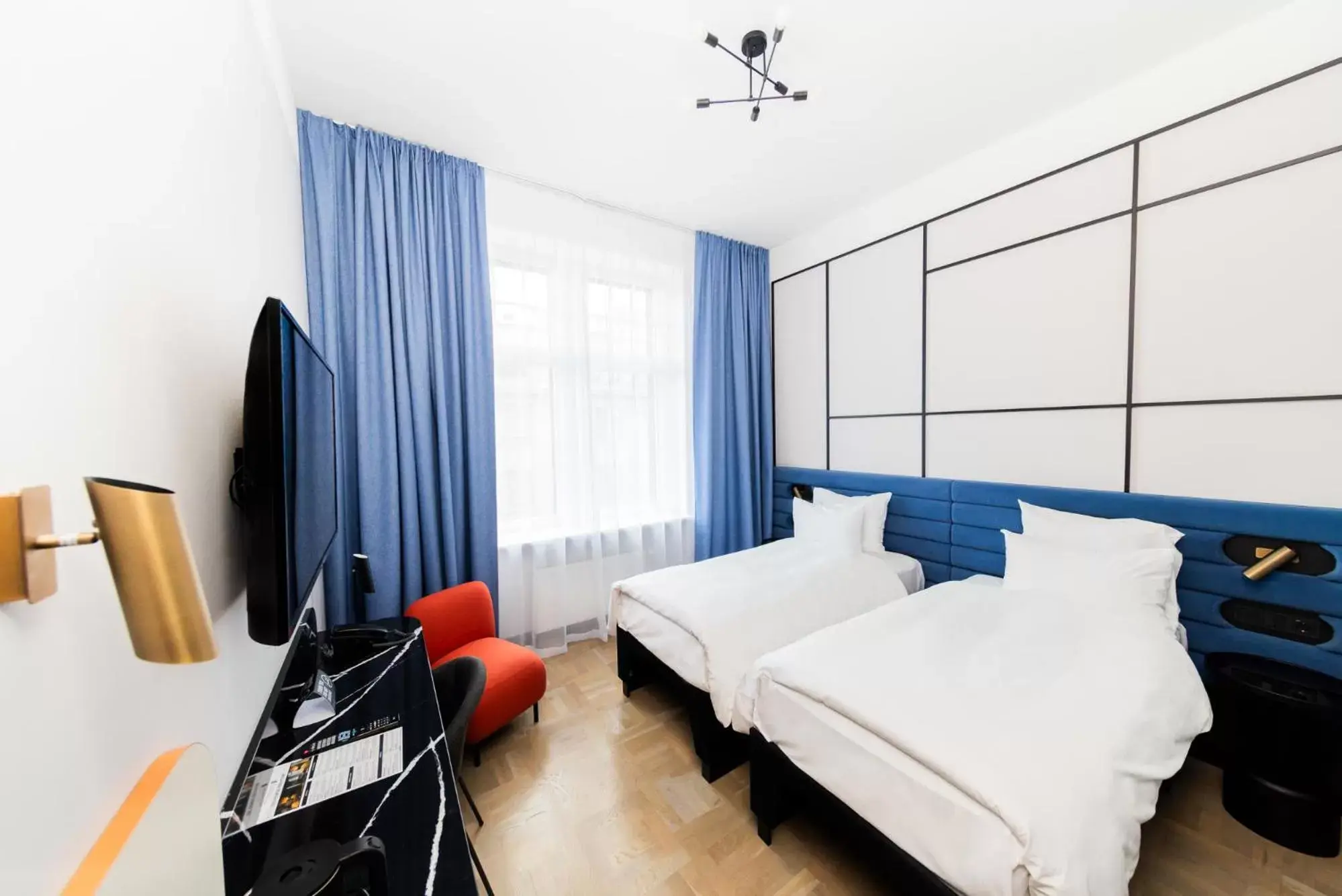 TV and multimedia in Hotel Valdemars Riga managed by Accor