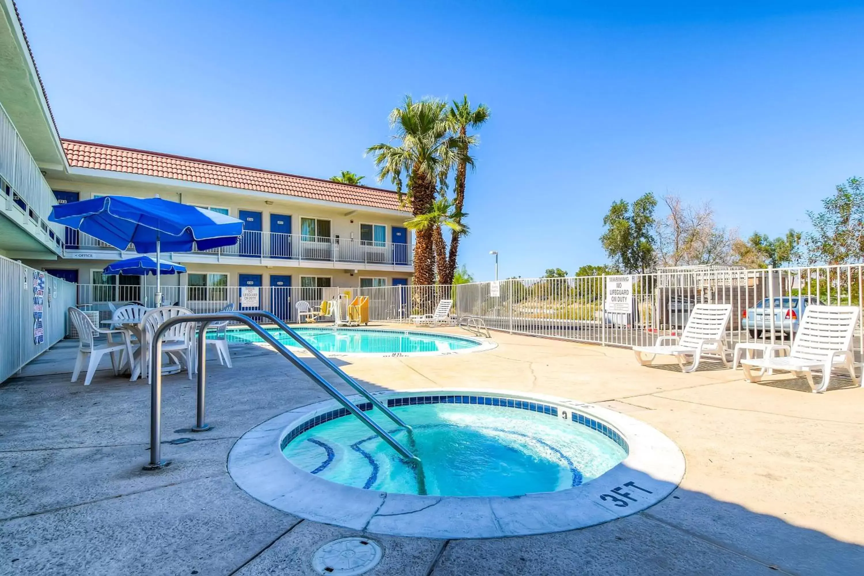Day, Swimming Pool in Motel 6-Rancho Mirage, CA - Palm Springs