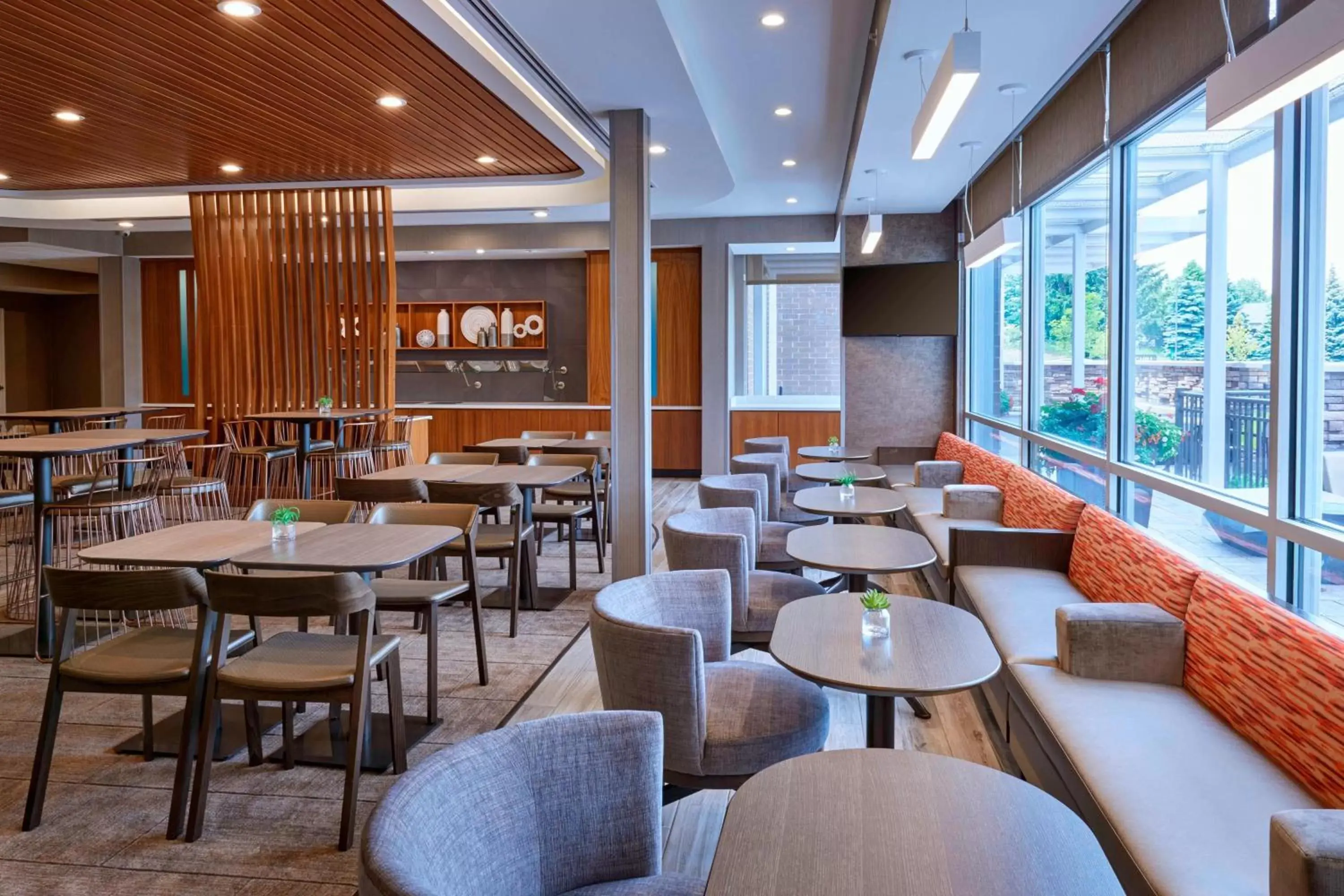 Other, Restaurant/Places to Eat in SpringHill Suites by Marriott Grand Rapids West