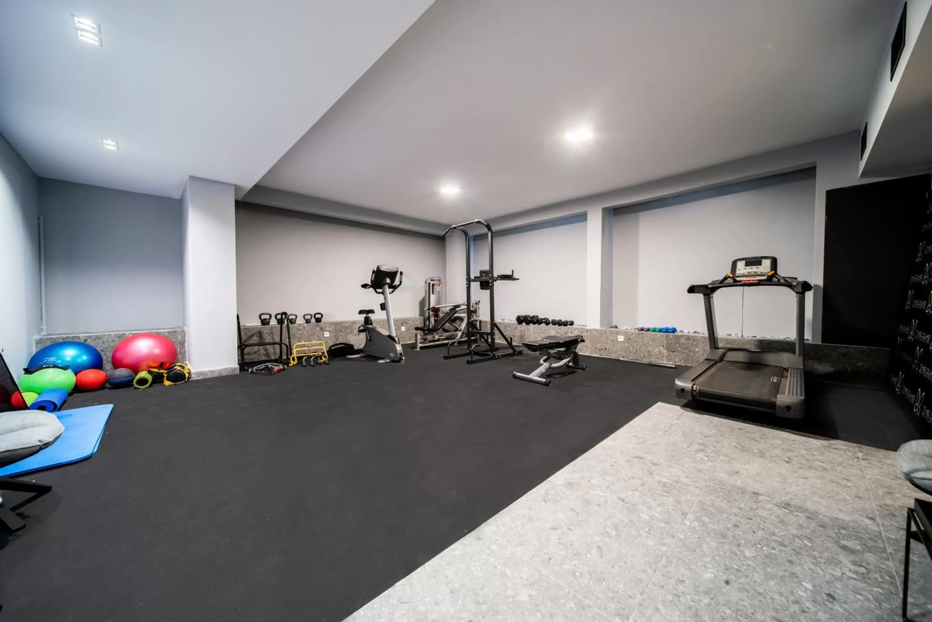 Fitness centre/facilities, Fitness Center/Facilities in The Duke Boutique Suites
