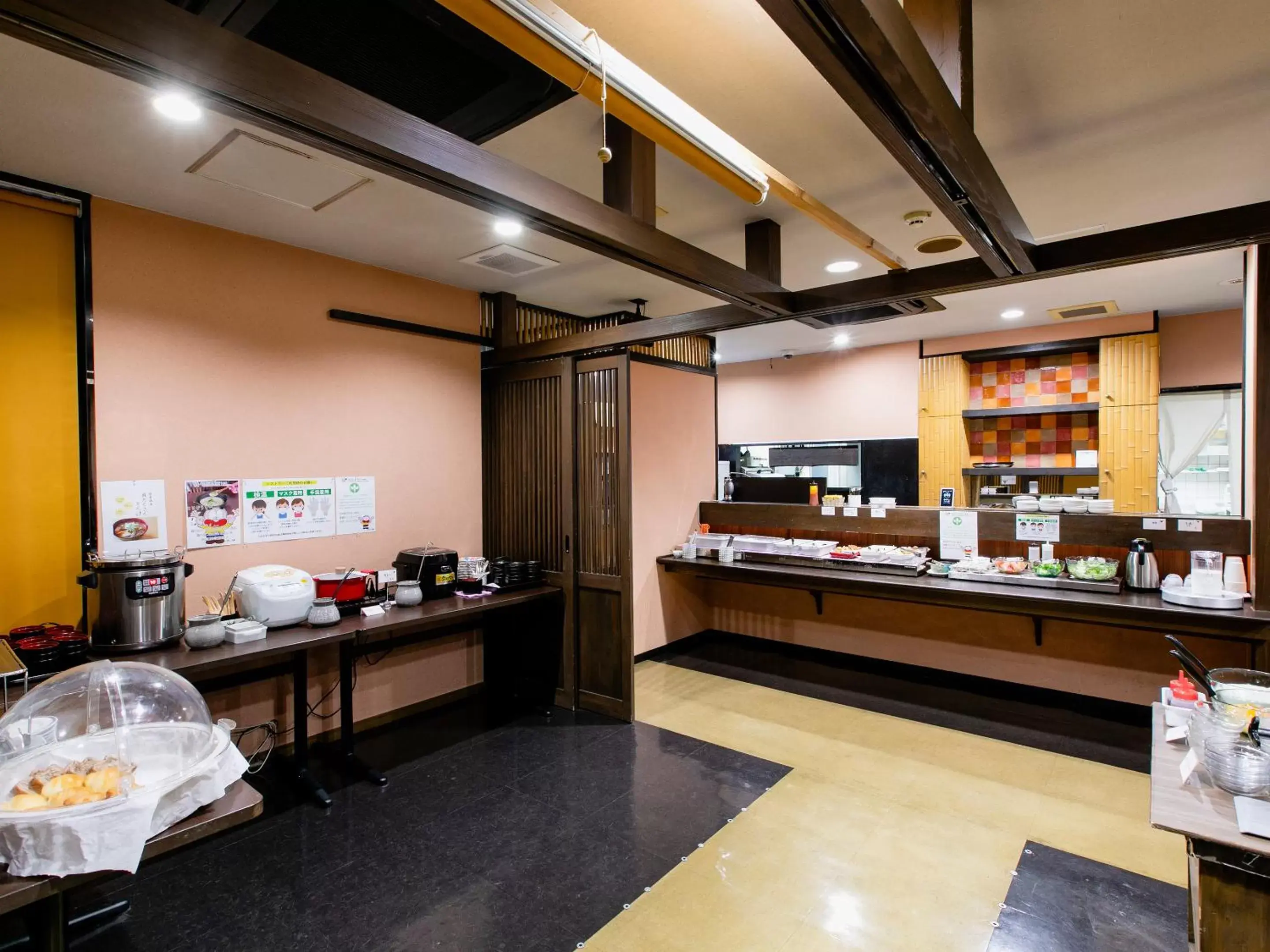 Breakfast, Restaurant/Places to Eat in Hotel Wing International Miyakonojo