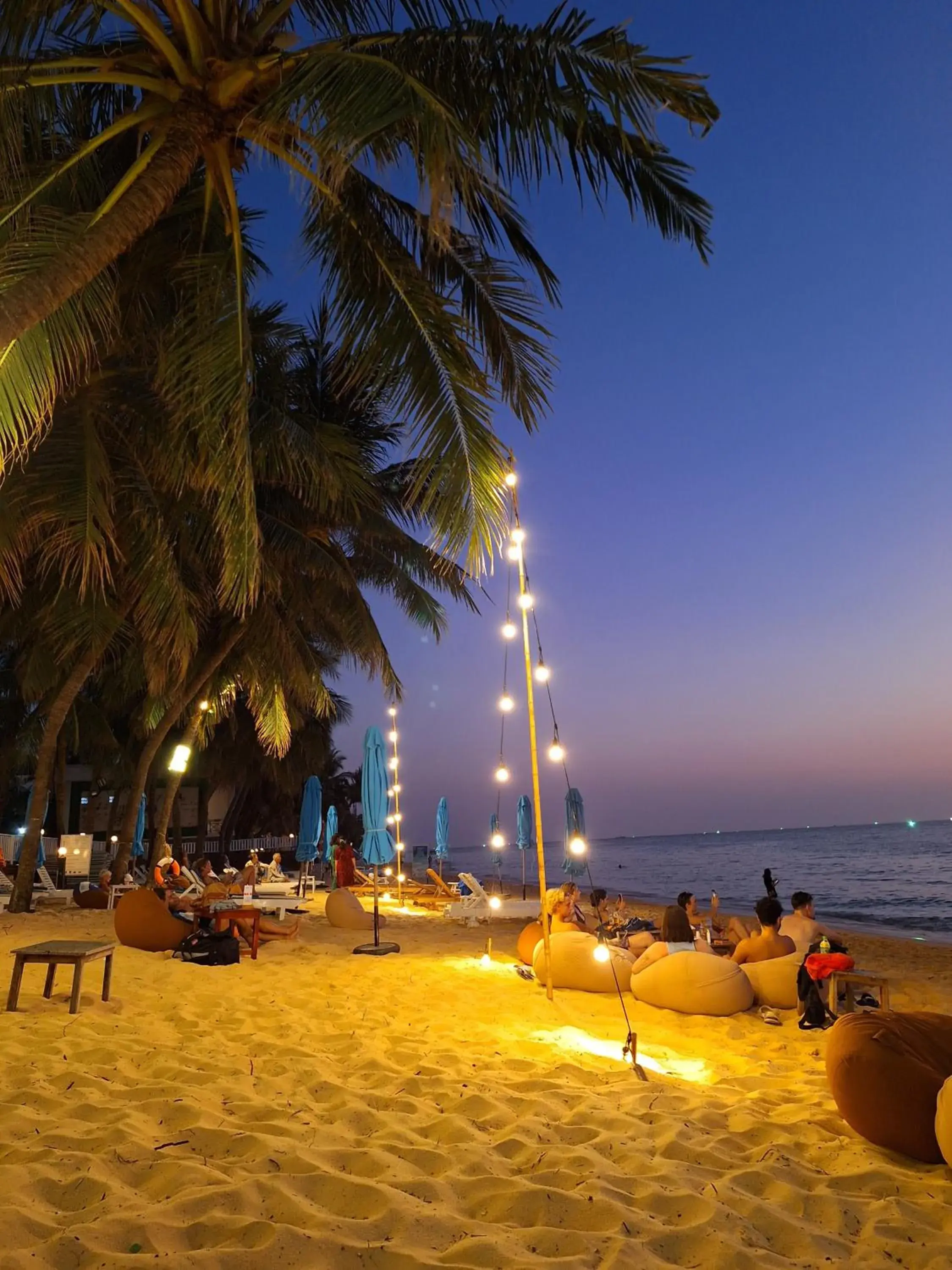 Lounge or bar, Beach in HAWAII RESORT PHU QUOC