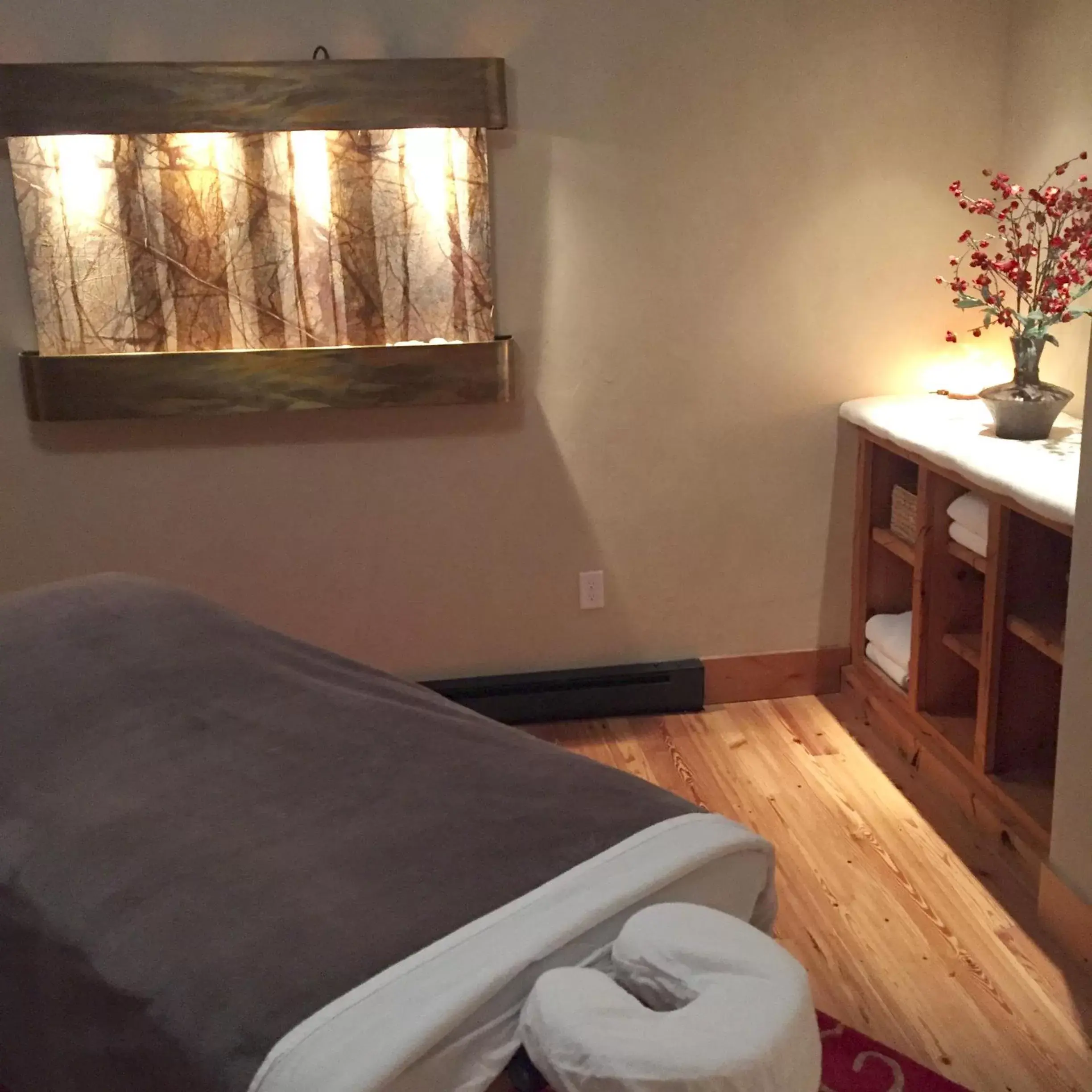 Massage, Bed in Niwot Inn & Spa