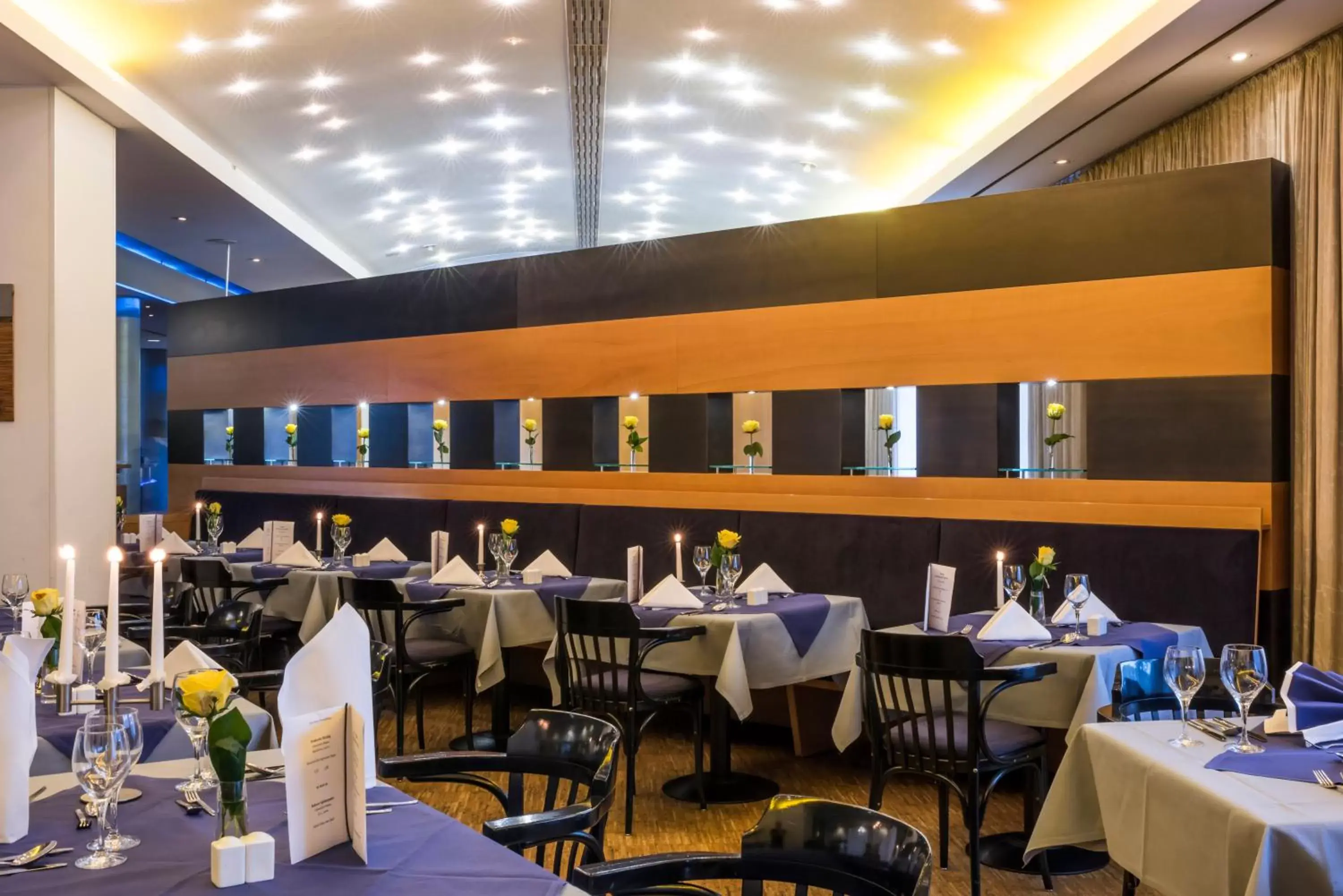 Restaurant/Places to Eat in SEEhotel Friedrichshafen