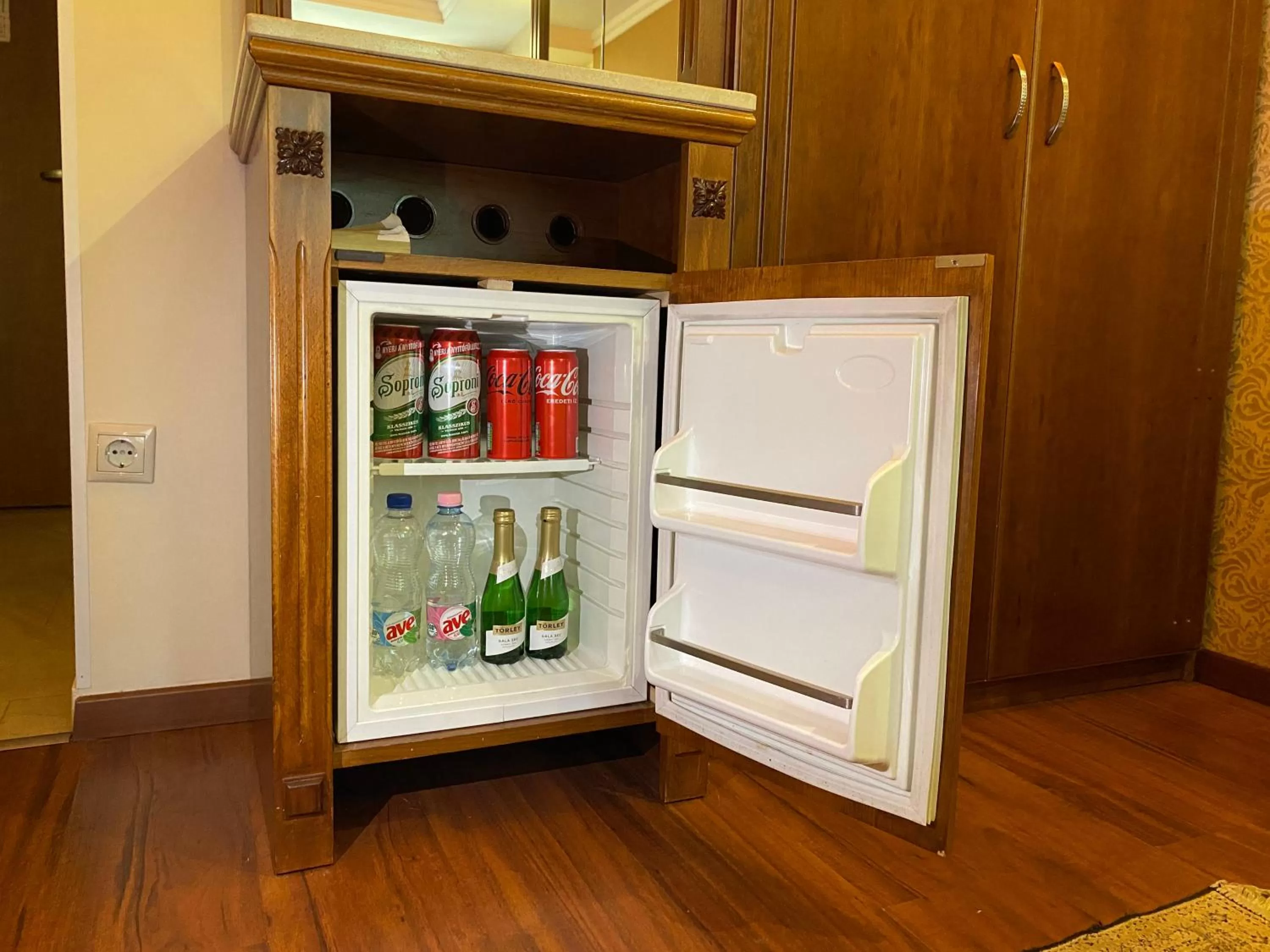 oven in Gold Hotel Budapest